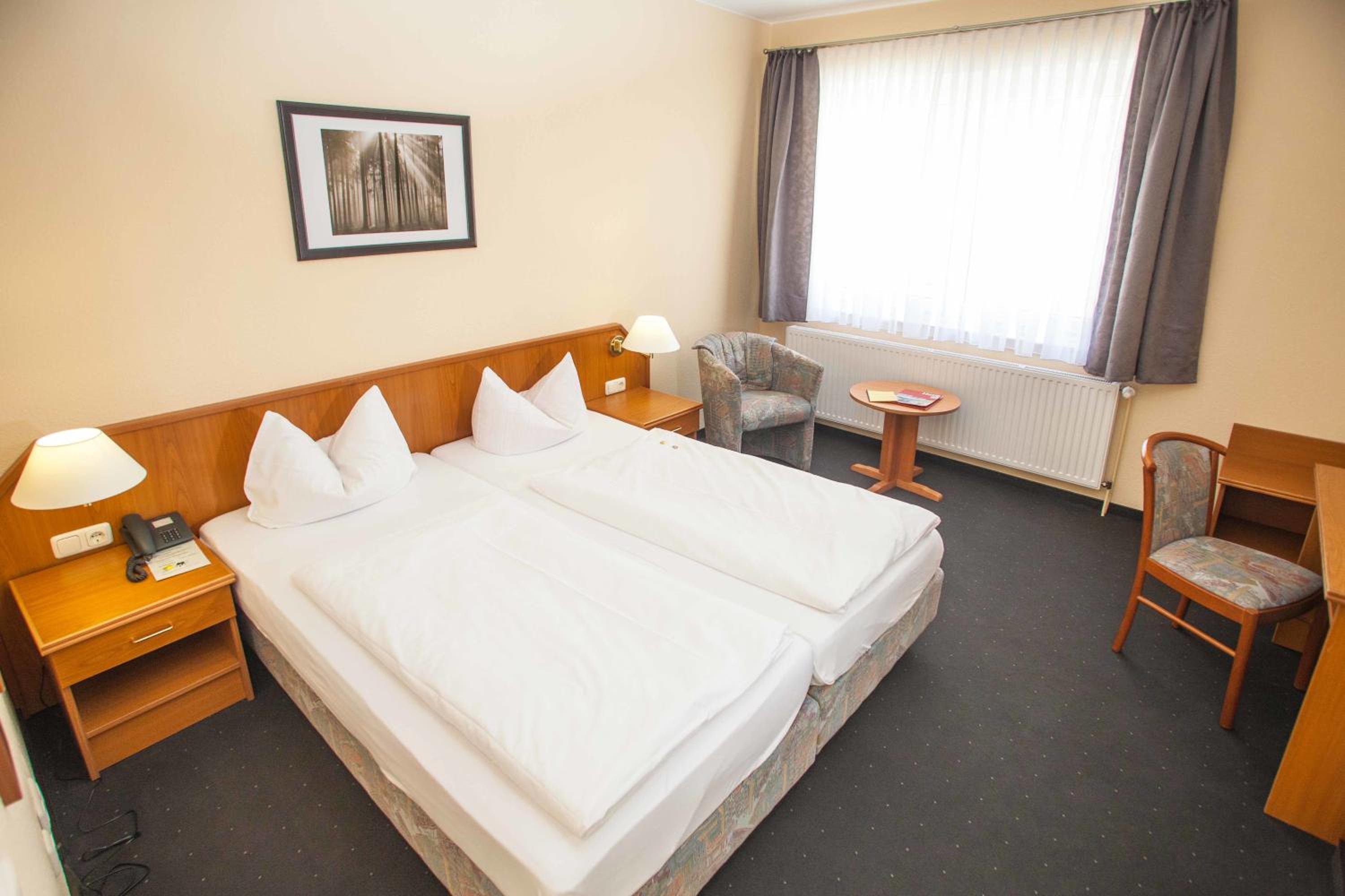 Double Room - Photo 2
