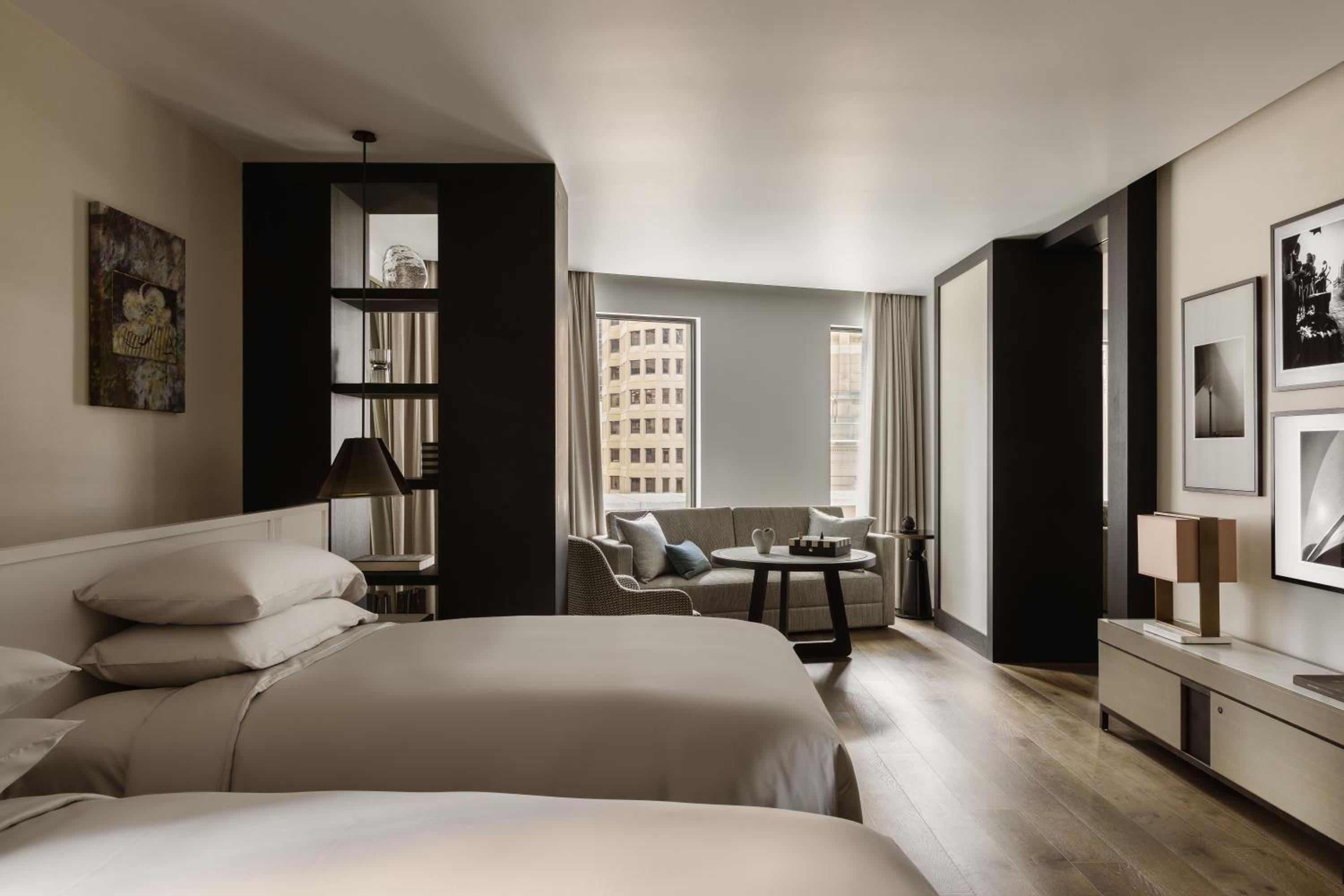 Skyline Twin Suite