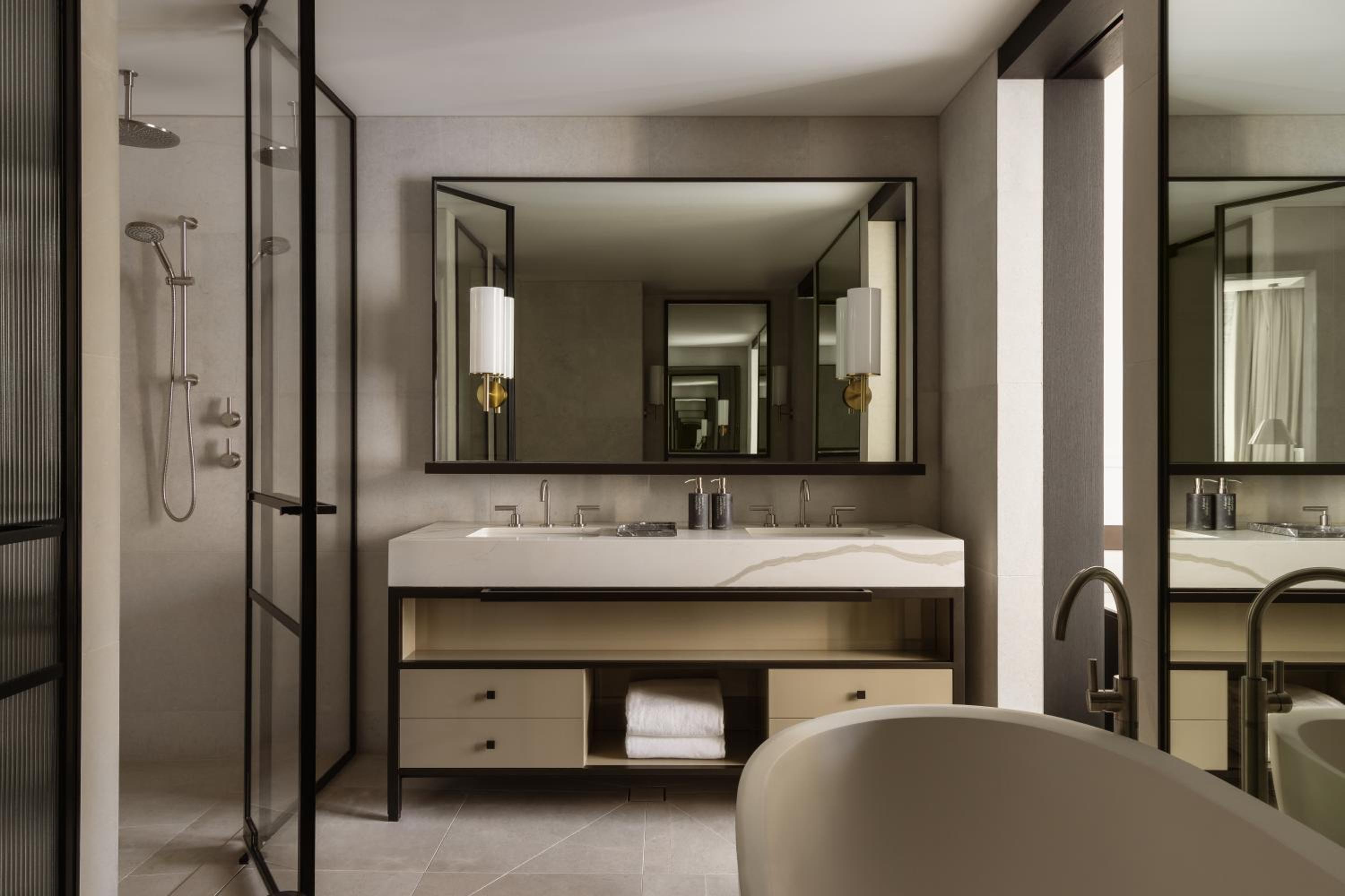 Farrer Suite