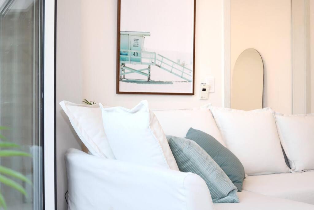 Three-Bedroom Apartment - Photo 7
