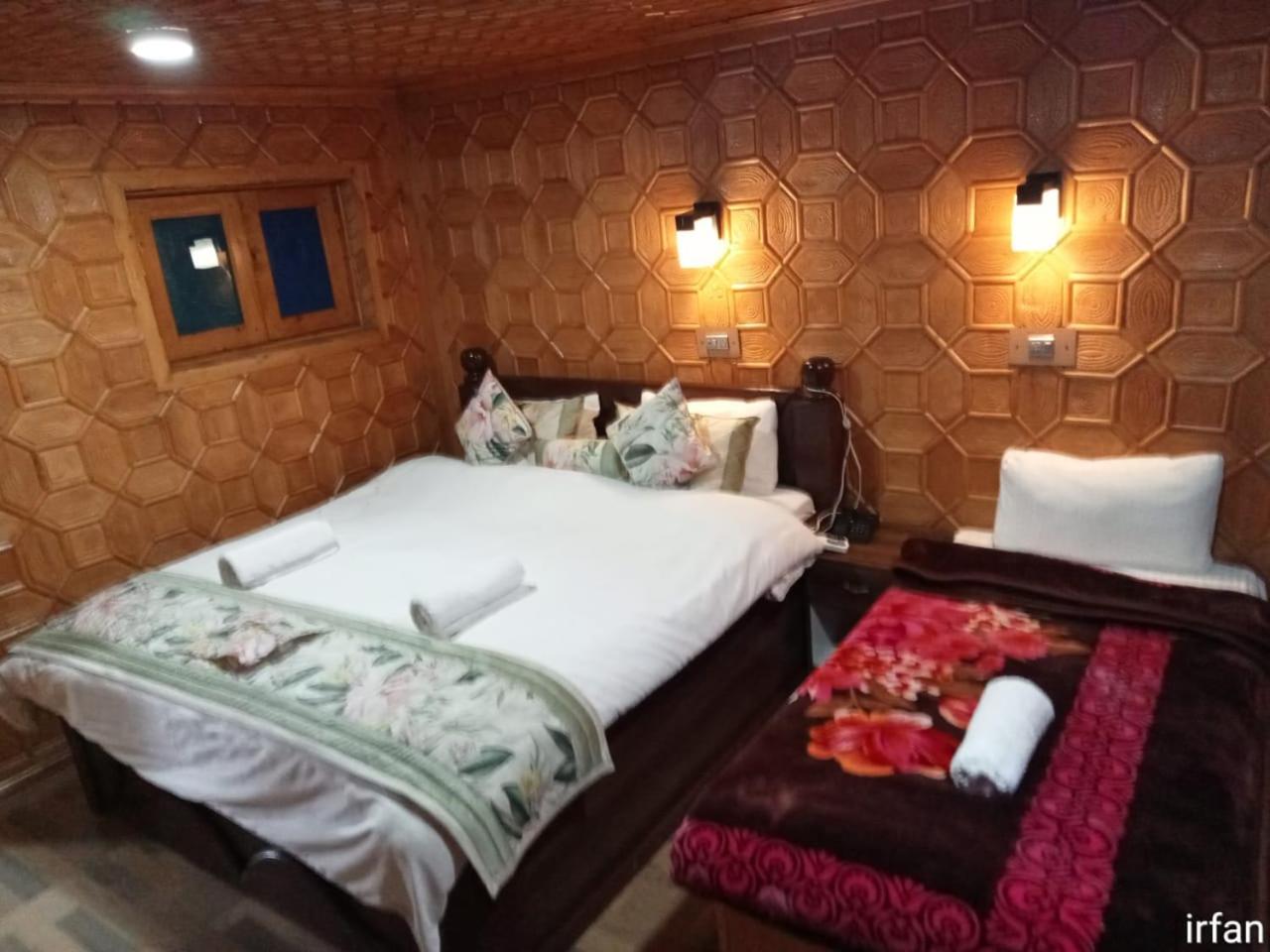 Deluxe Triple Room - Photo 6