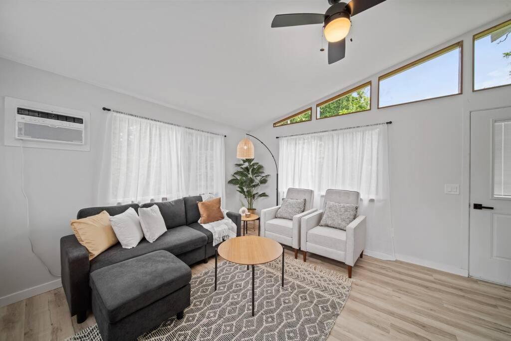 Three-Bedroom House photo 1