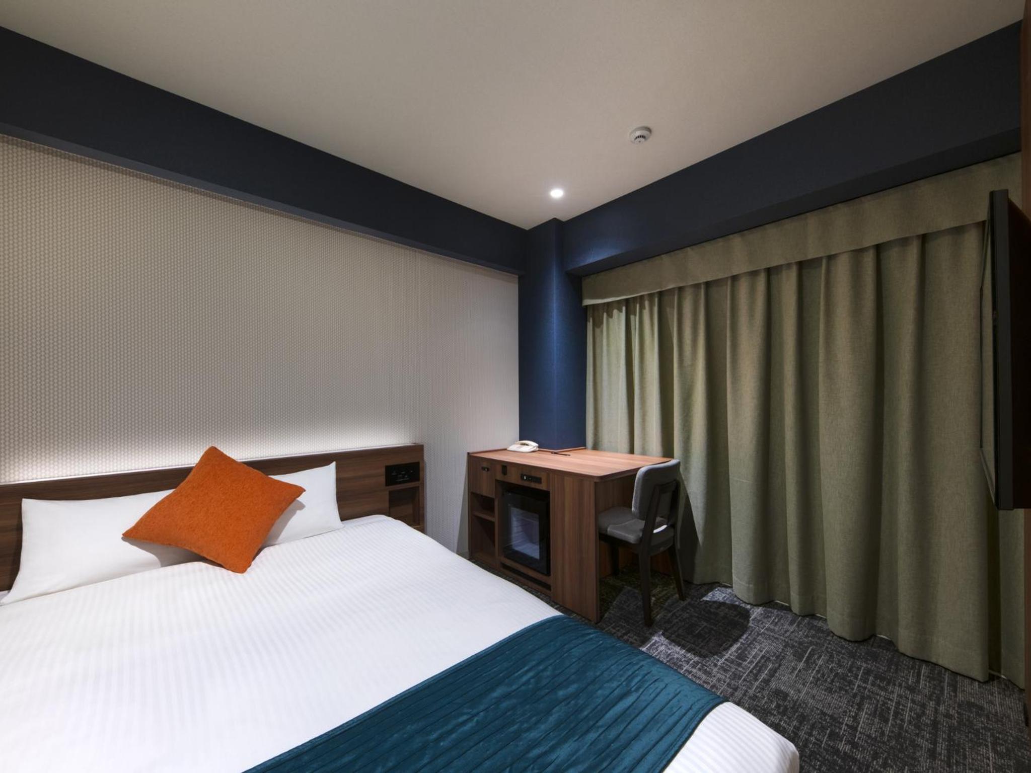 Renovated Double Room - Non-Smoking (Check-in 6PM-, Check-out 9AM) photo 1