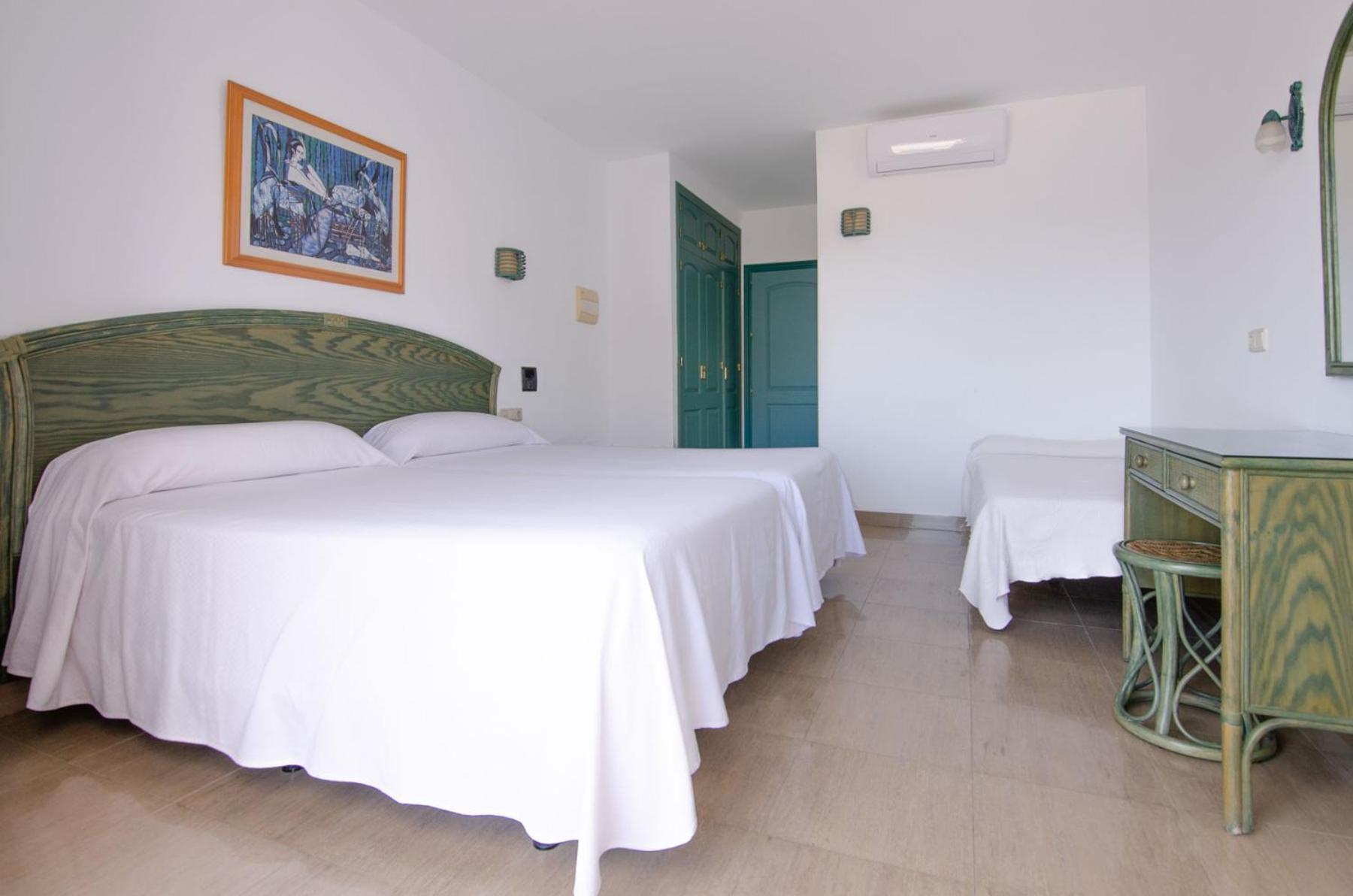 Triple Room - Photo 2