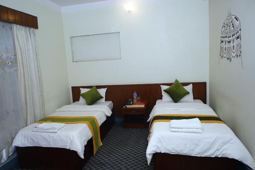 Twin Room with Private Bathroom