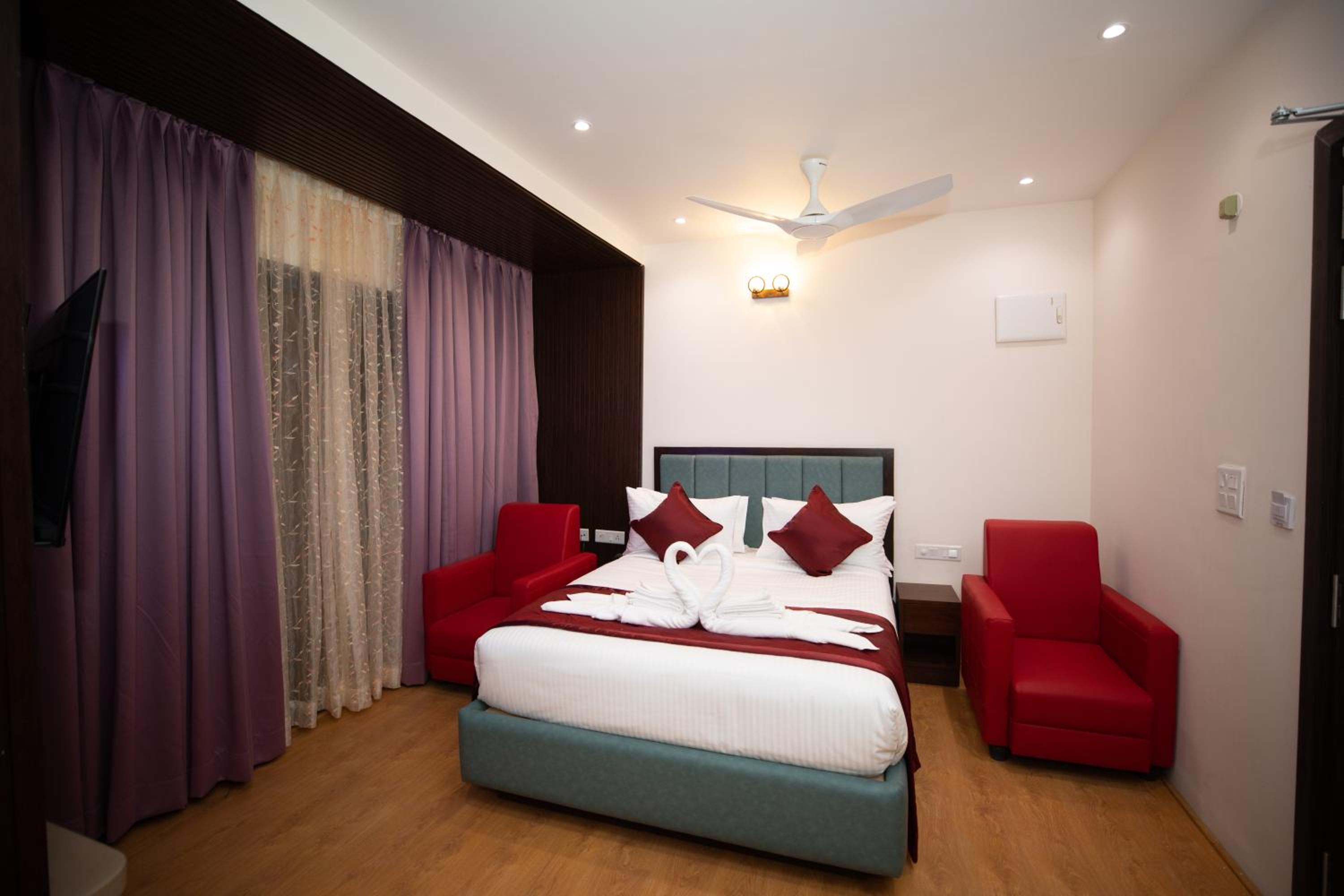 Premium Room with Balcony photo 1