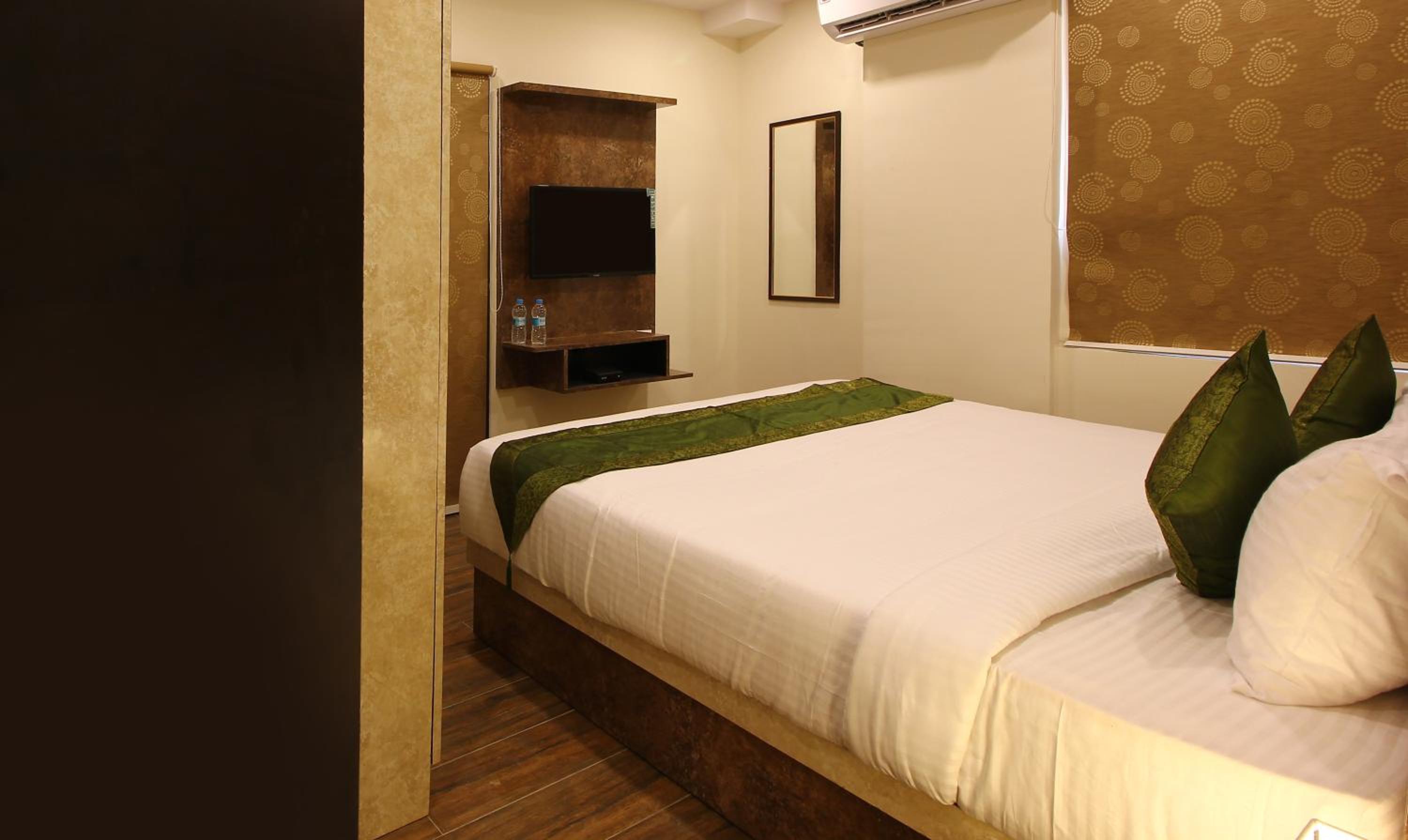 Economy Room - Photo 1
