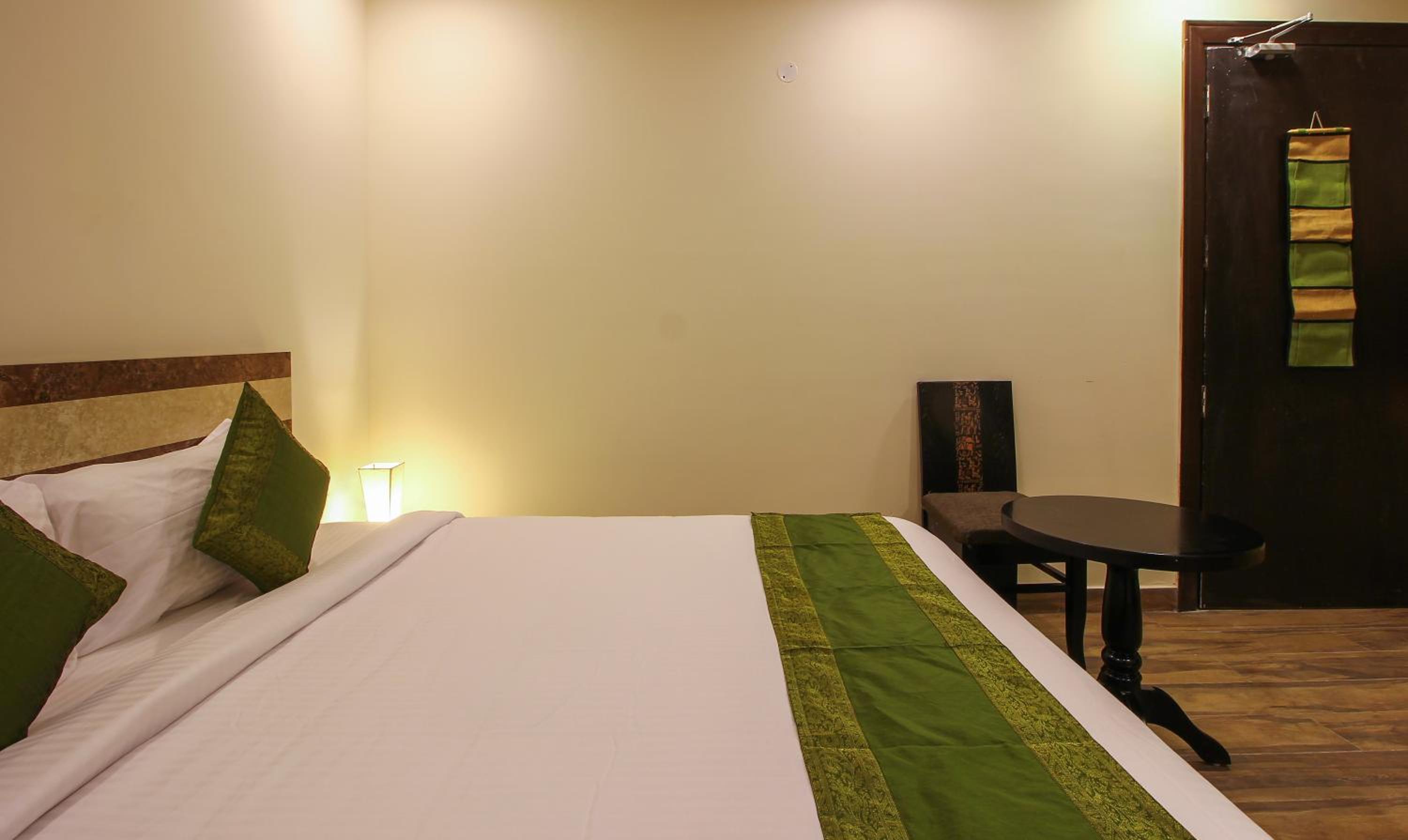 Standard Room - Photo 7