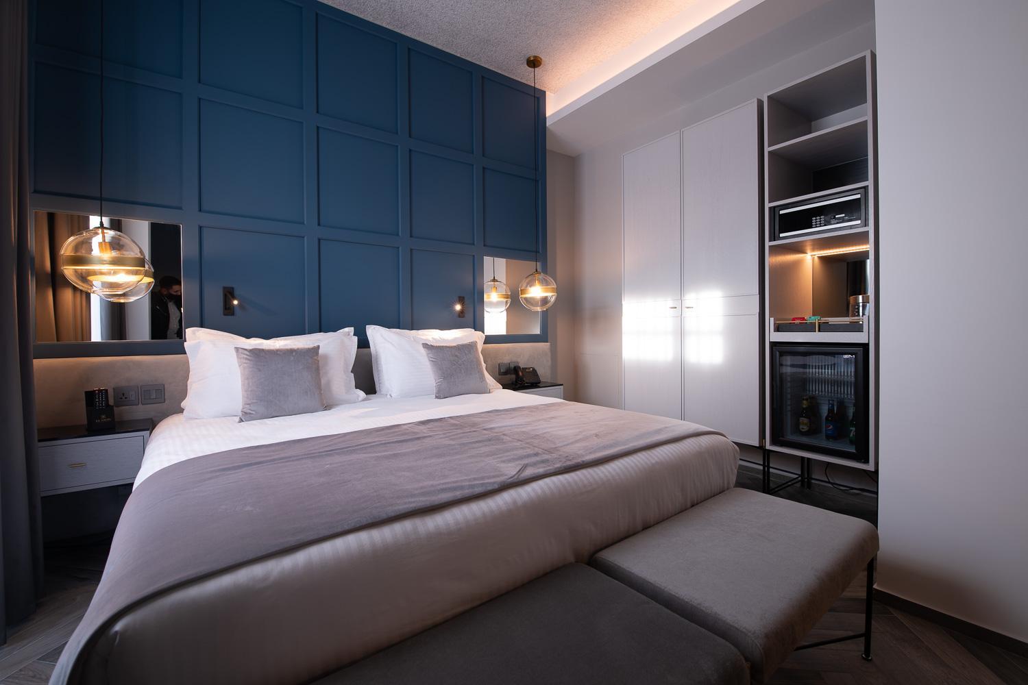 Superior Double or Twin Room with City View - Photo 4