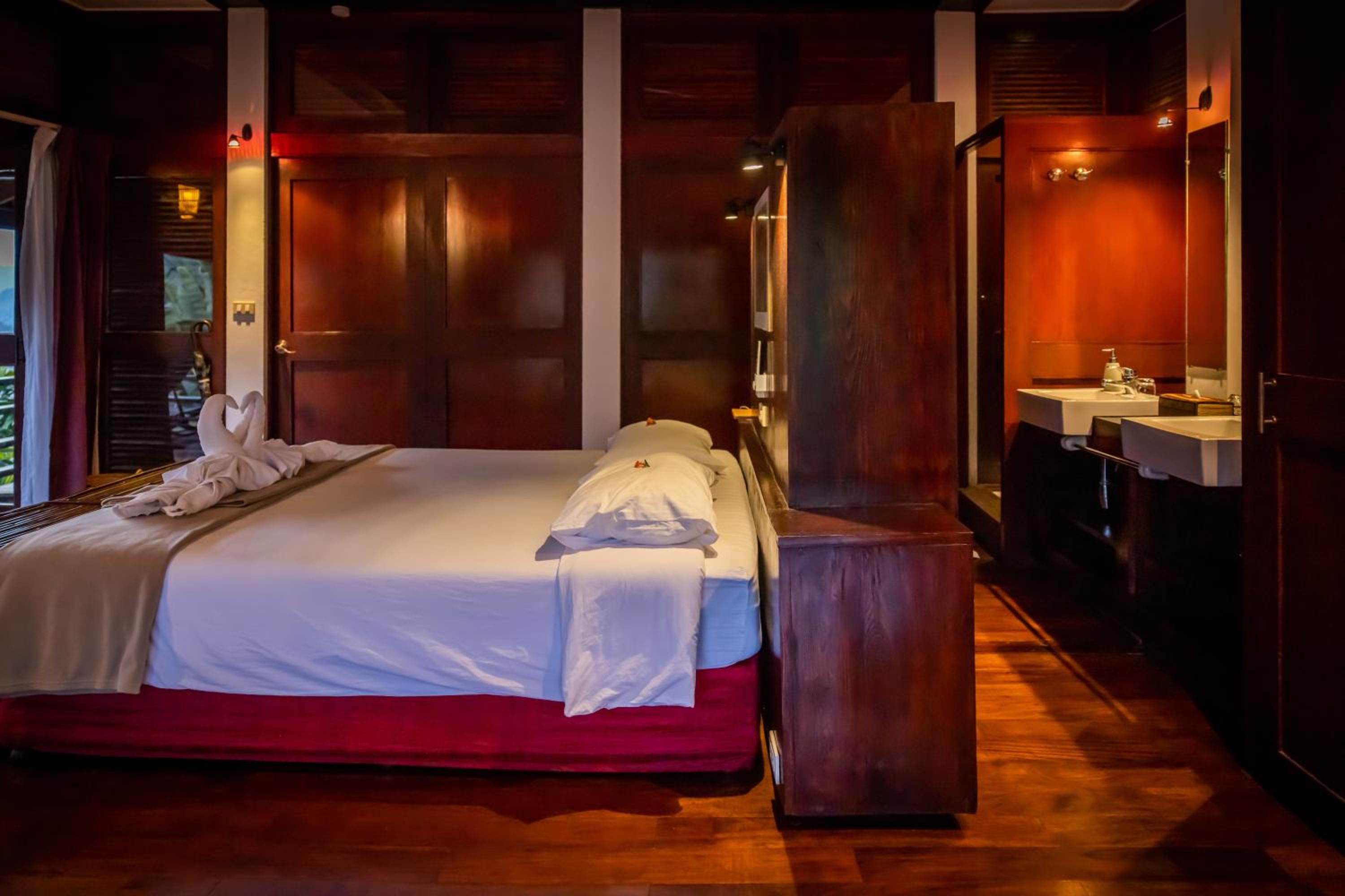 Deluxe Double or Twin Room photo 3