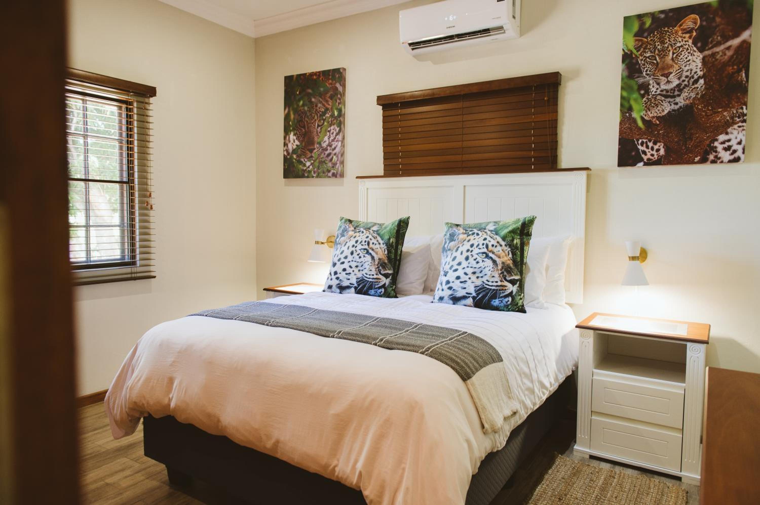 Luxury Holiday Home - Photo 8