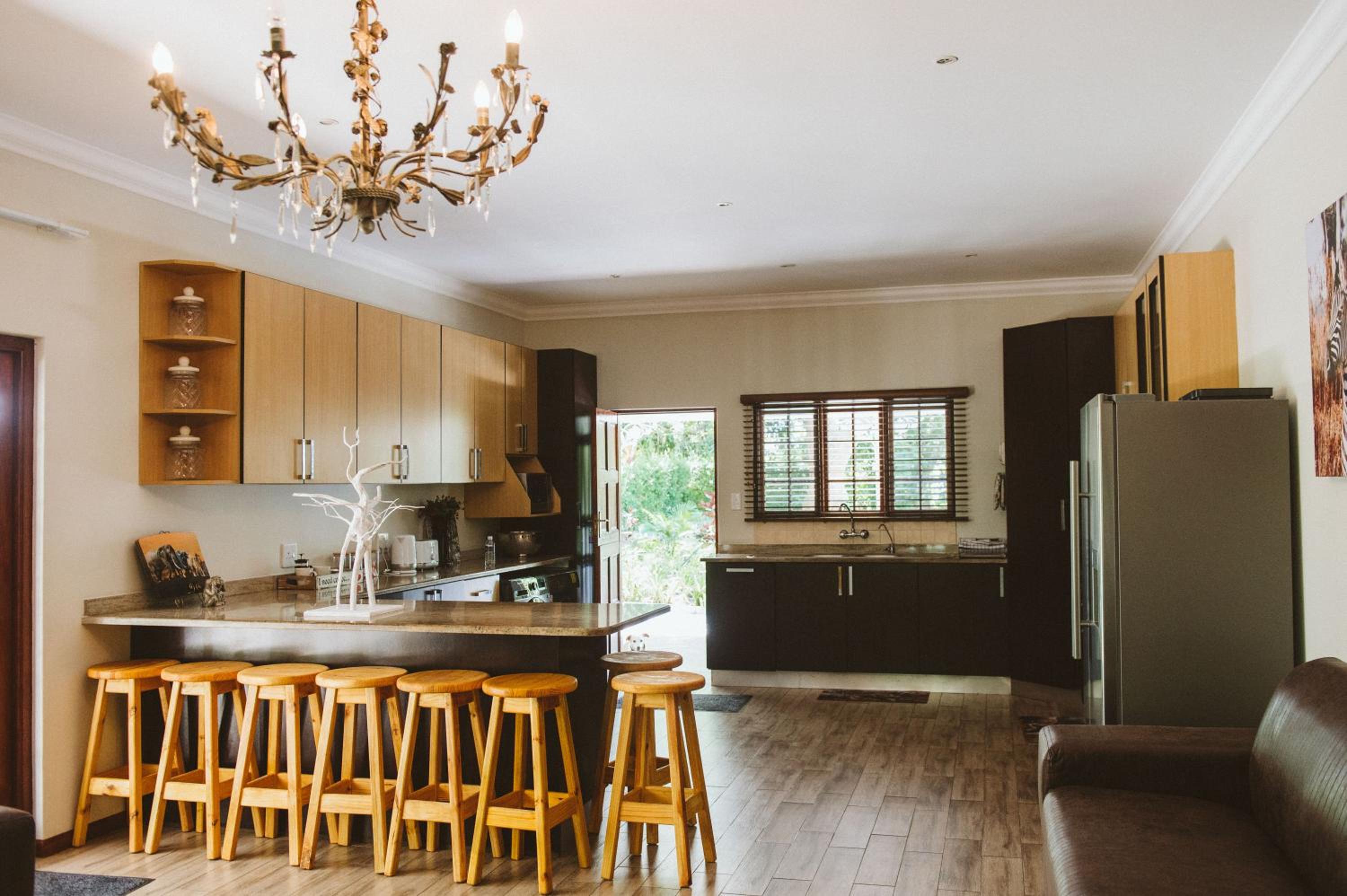 Luxury Holiday Home - Photo 12
