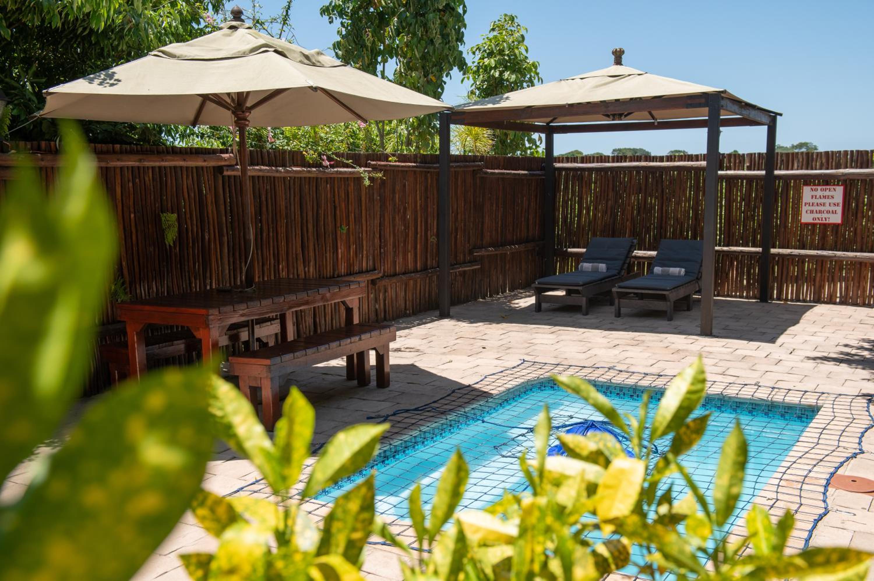 One-Bedroom Apartment with Splash Pool - Photo 2