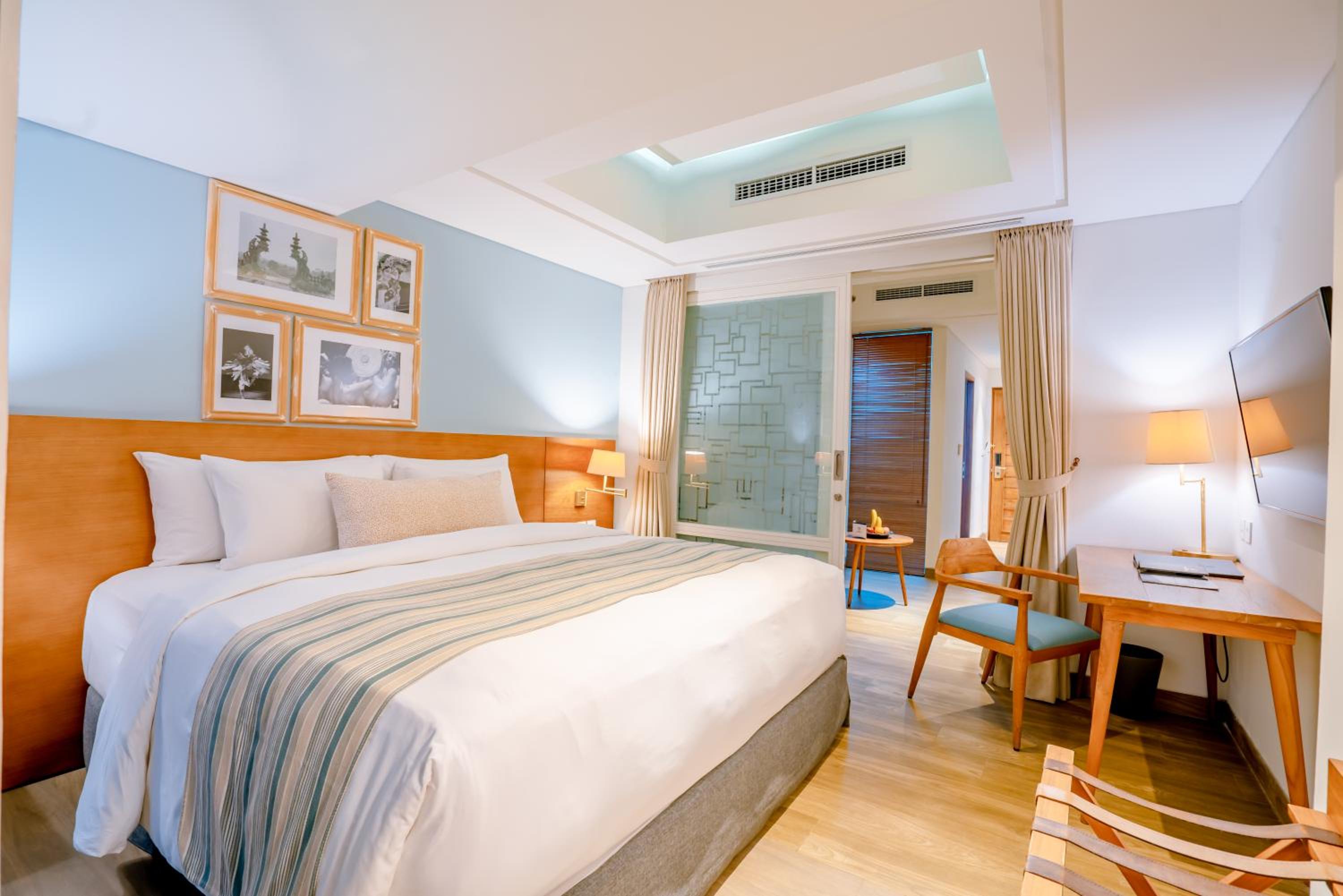 Executive Studio with Sofa Bed and Fully Equipped Kitchenette
