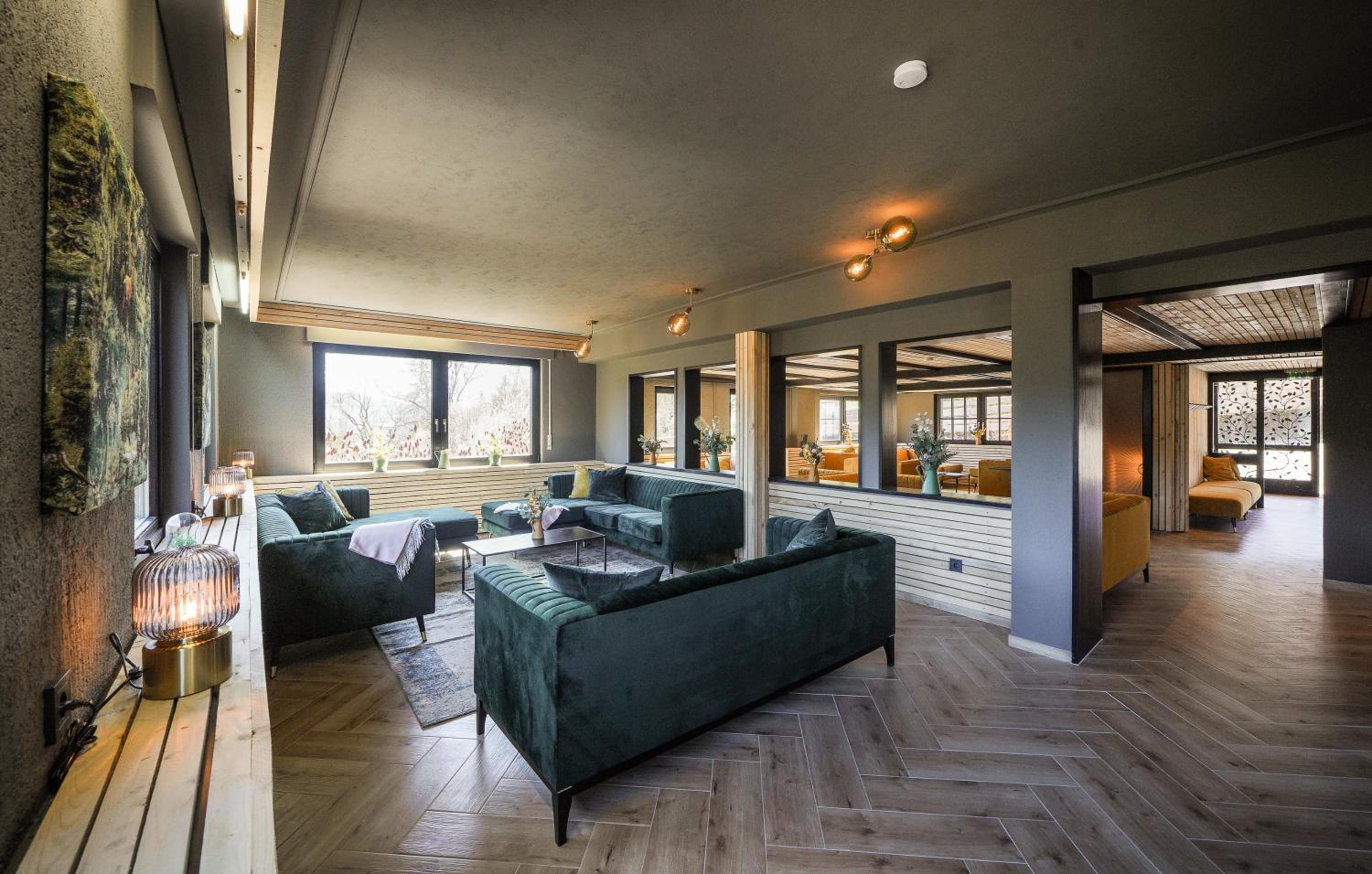 Villa photo 1