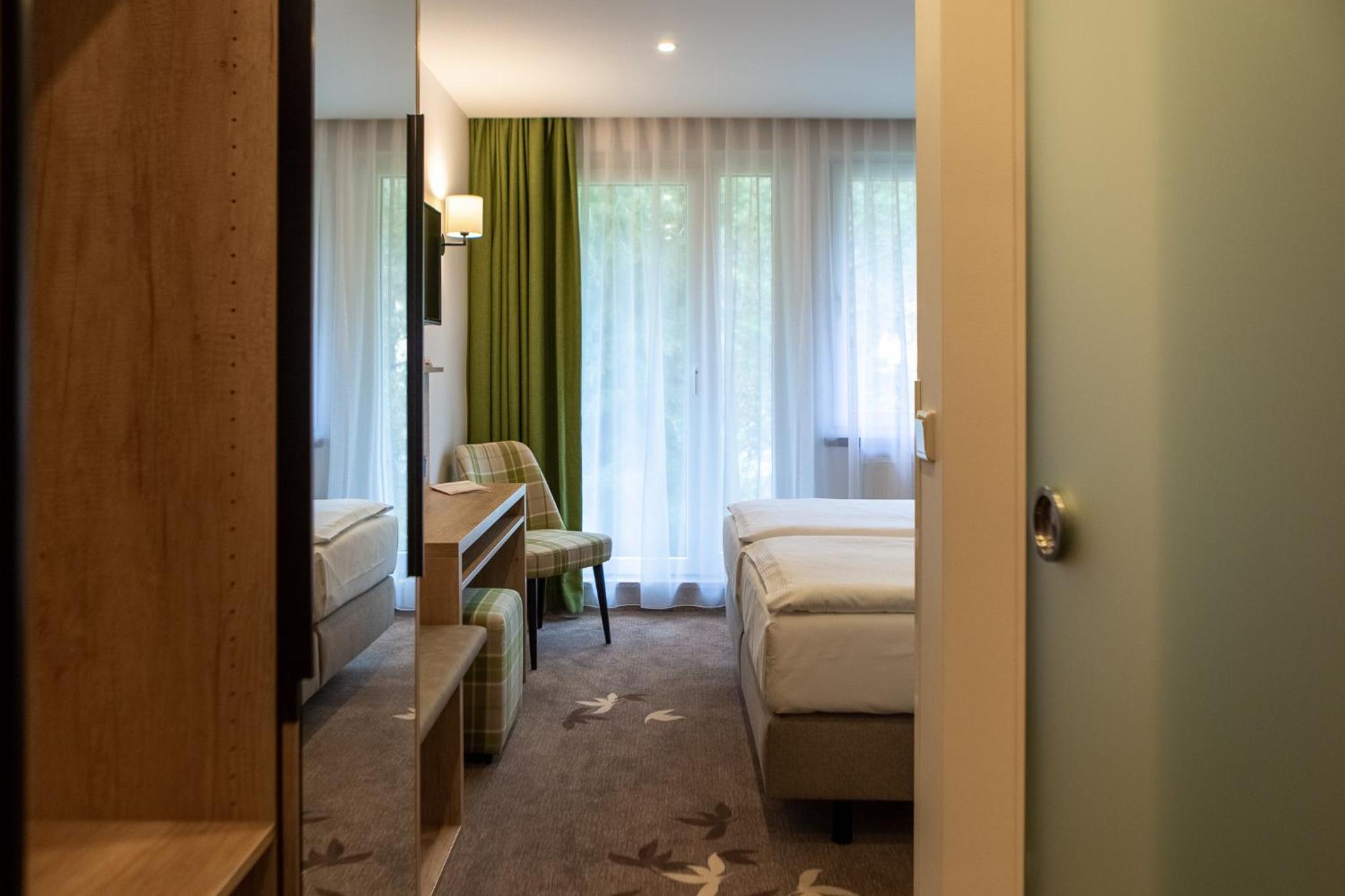 Double Room with Balcony photo 3