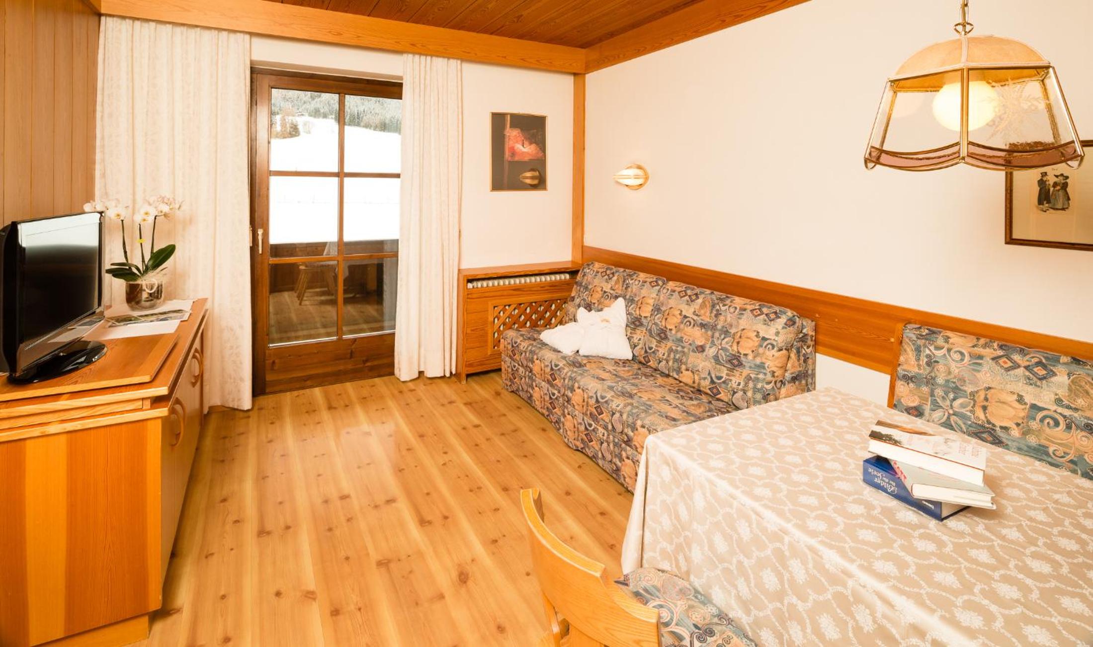 Advance Apartment  photo 2