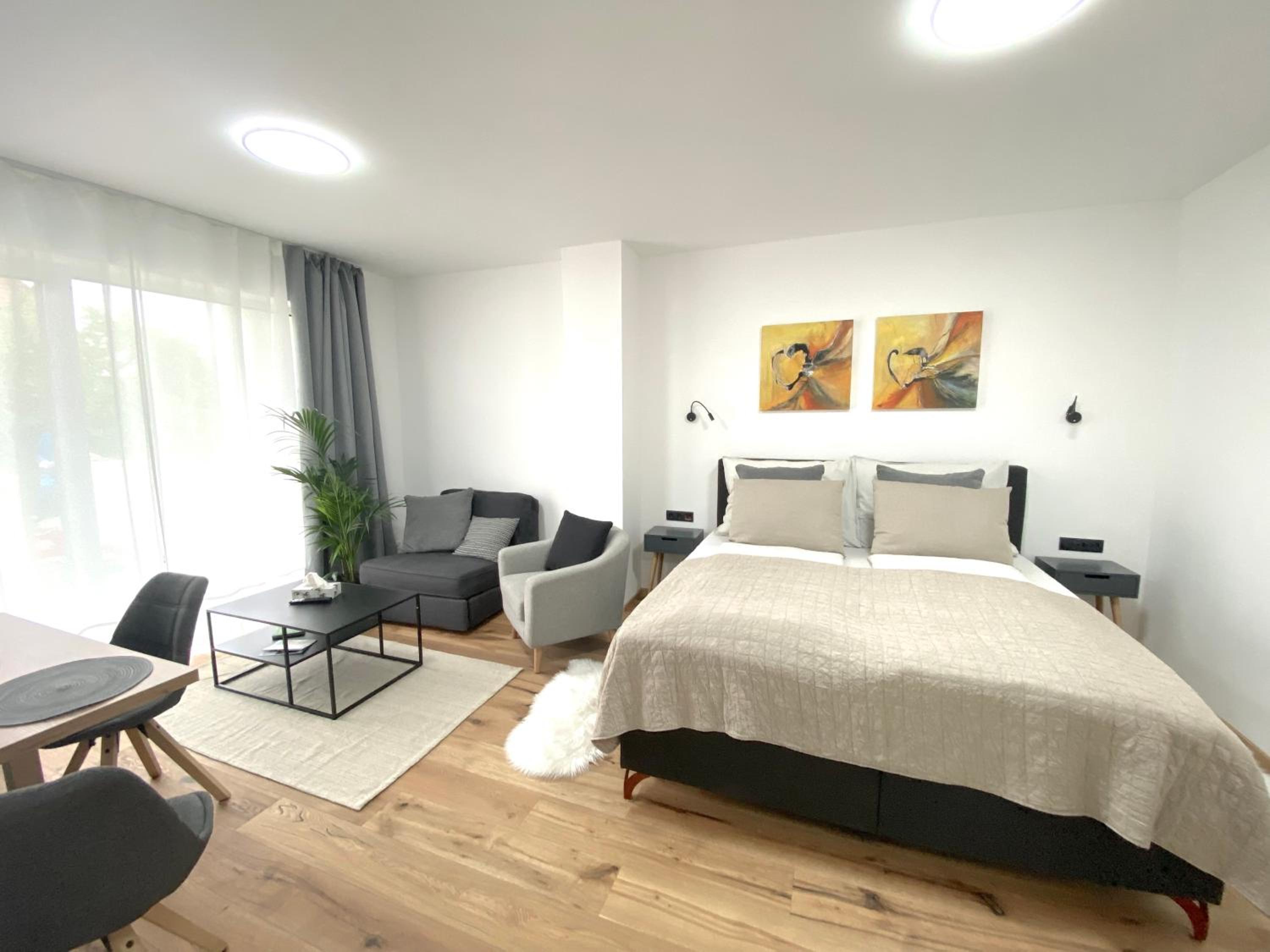 Apartment photo 1