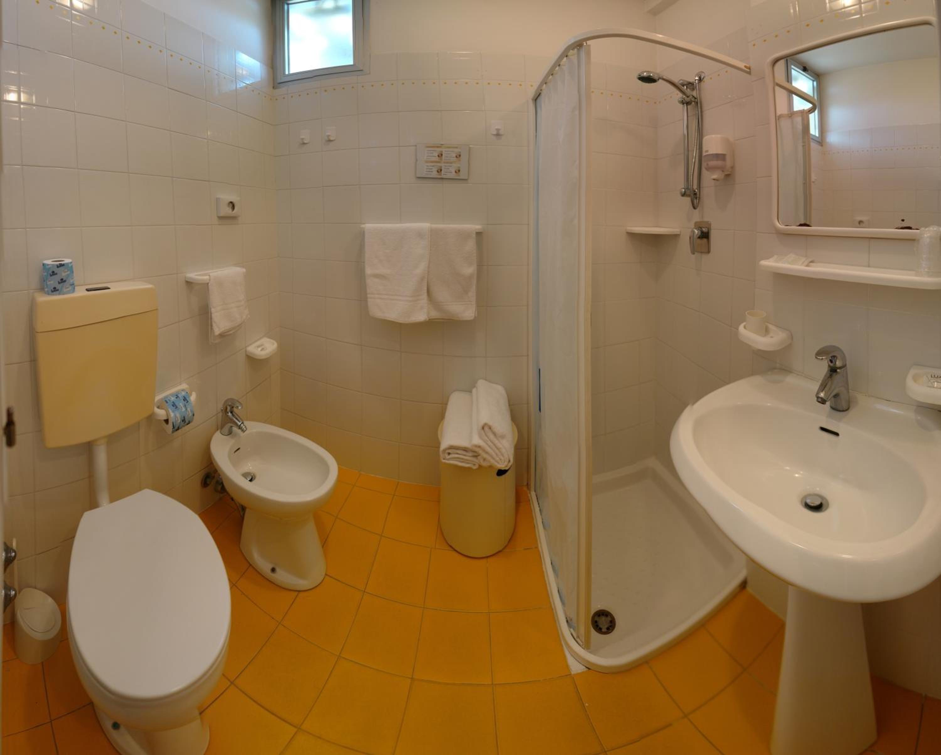 Small Double Room photo 3