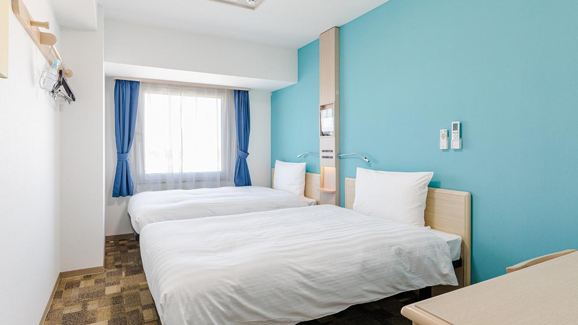 Standard Twin Room - Smoking photo 1