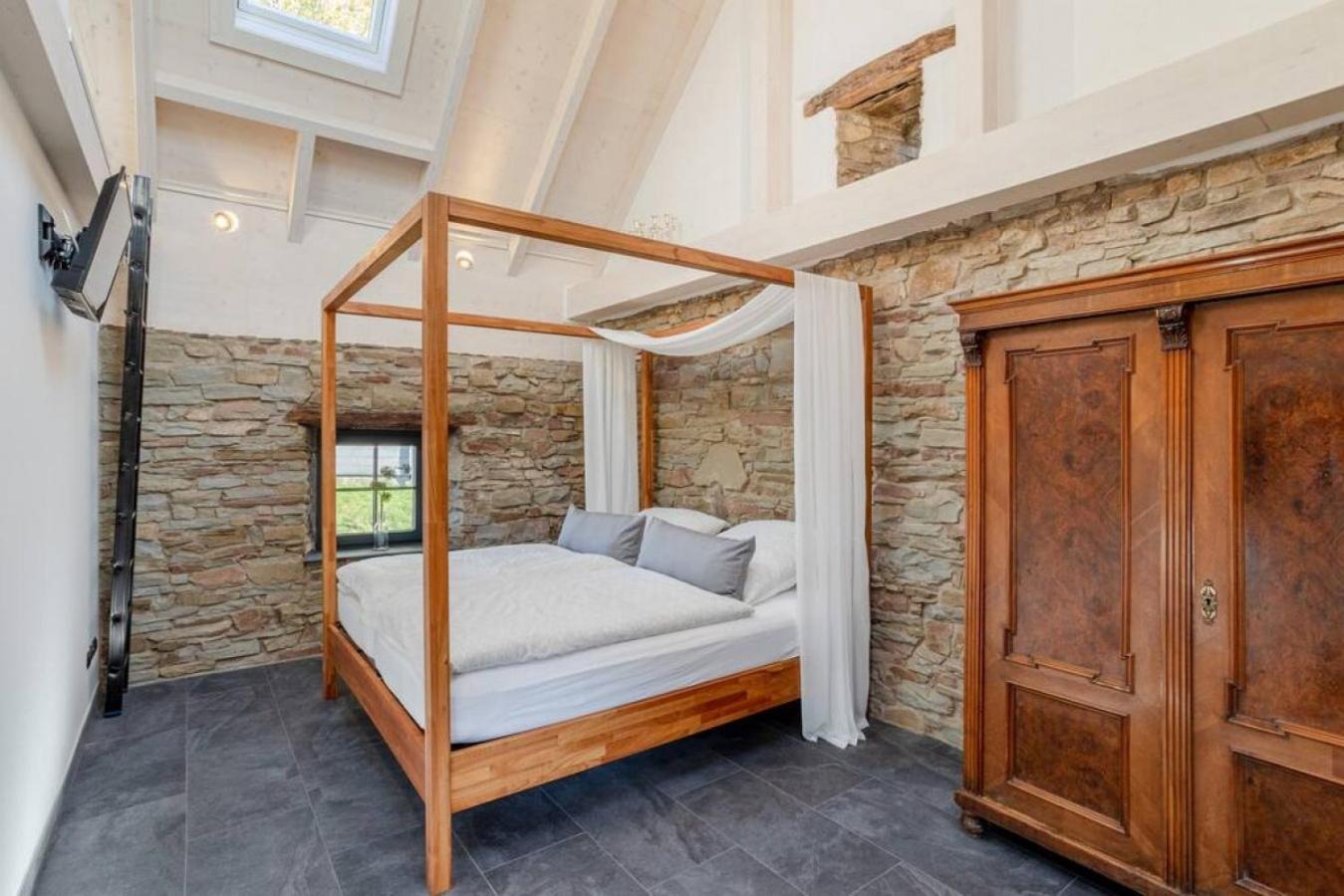 Two-Bedroom House photo 1