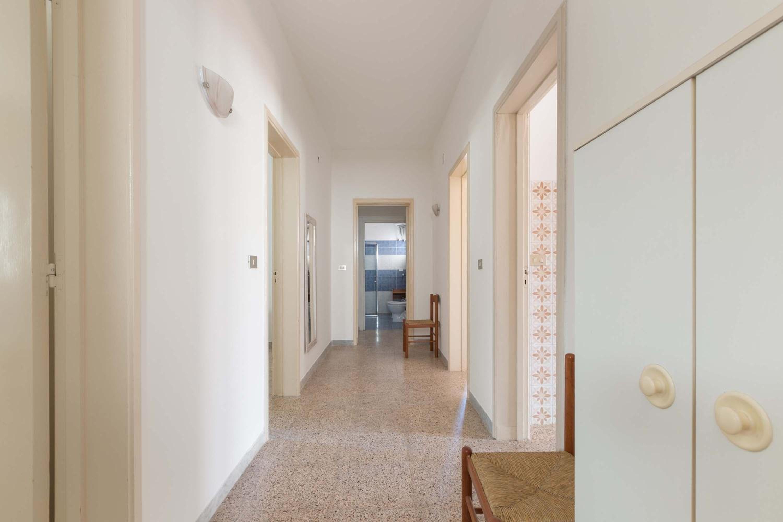 Three-Bedroom House photo 3