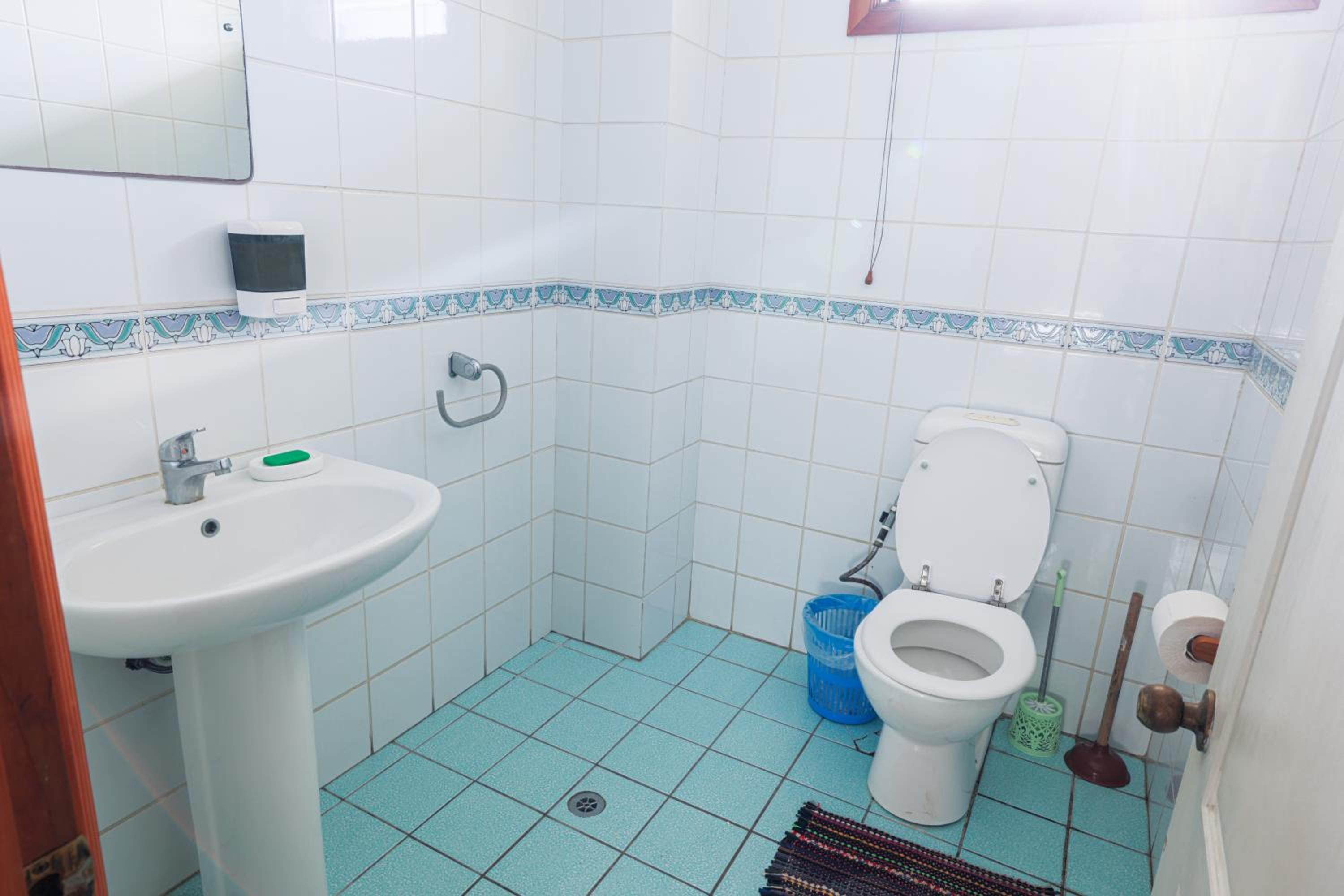 Standard Double Room with Shared Bathroom photo 2