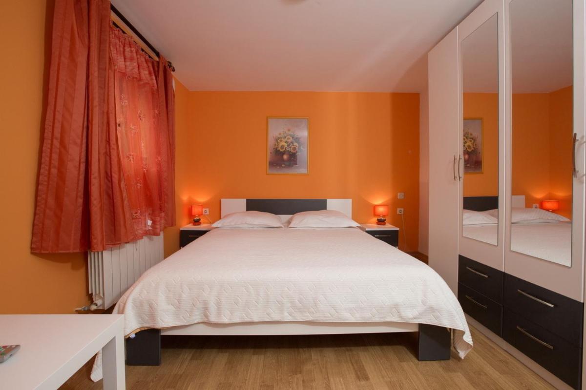 Apartment with Terrace photo 1