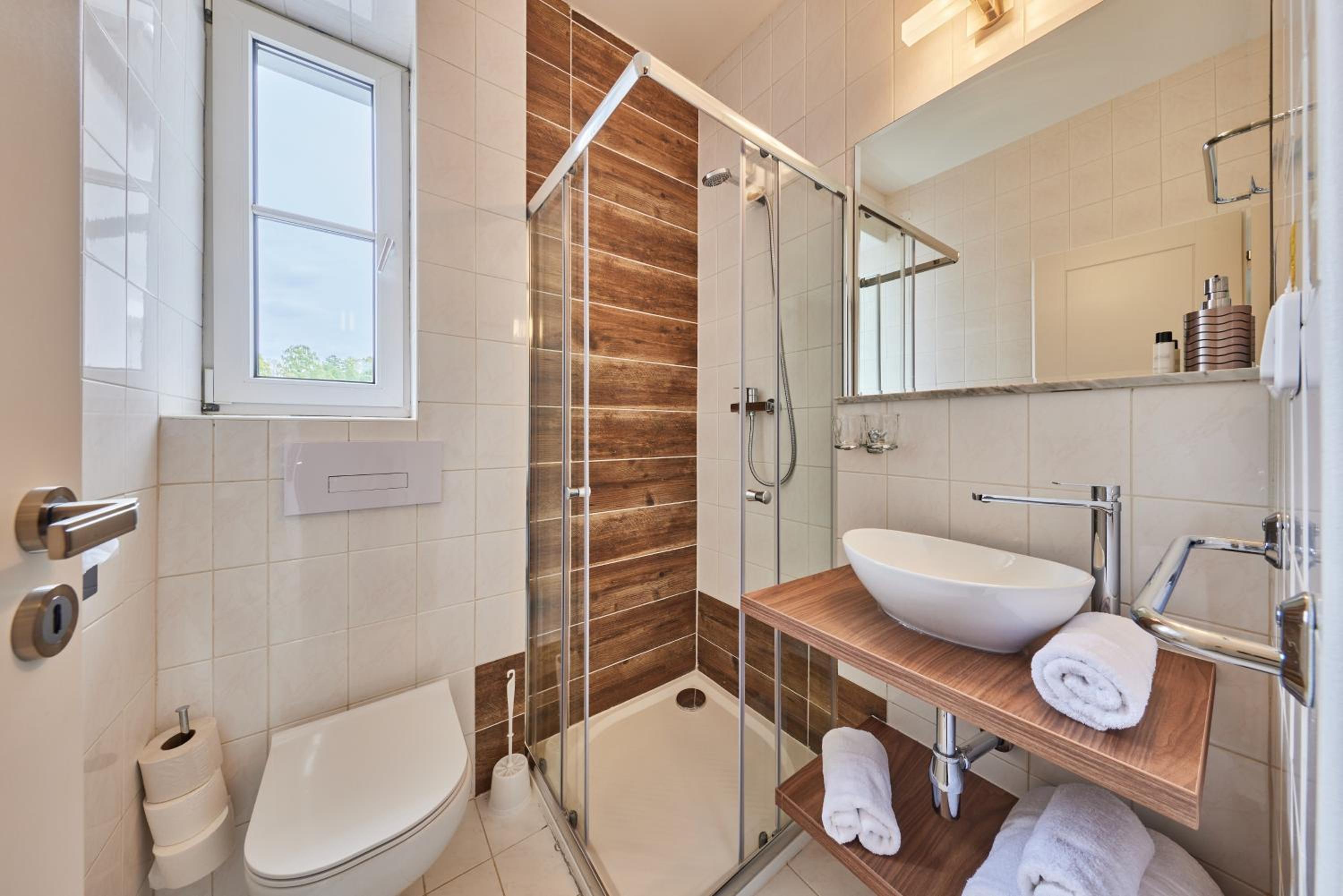 Double Room - Photo 4
