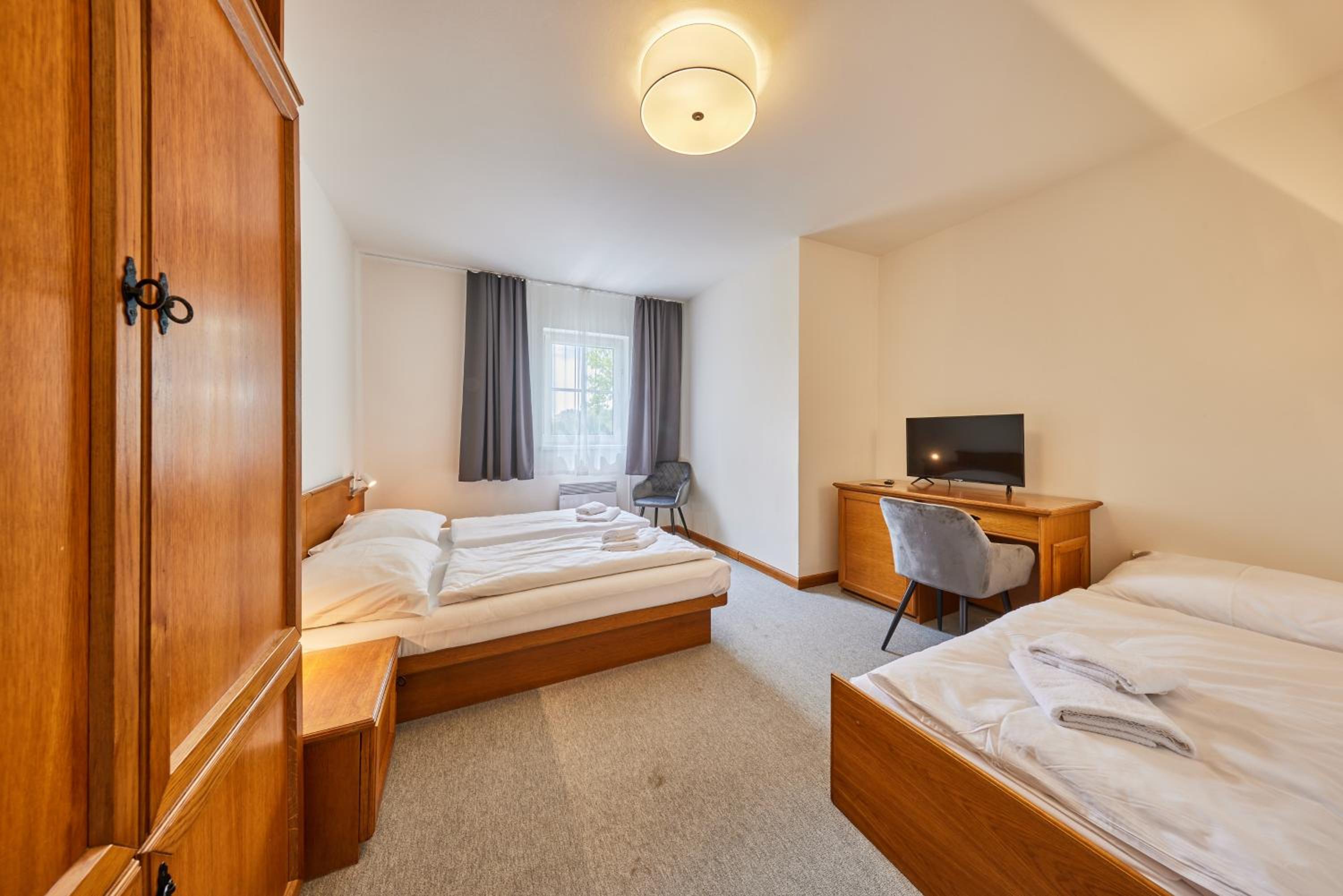 Triple Room - Photo 1