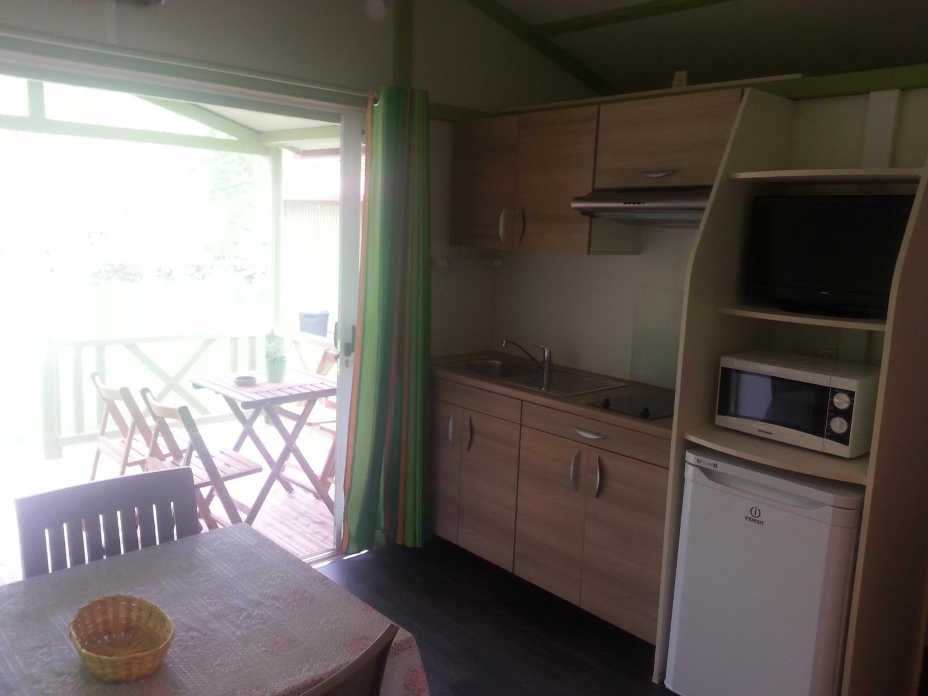 Bungalow with Garden View photo 3