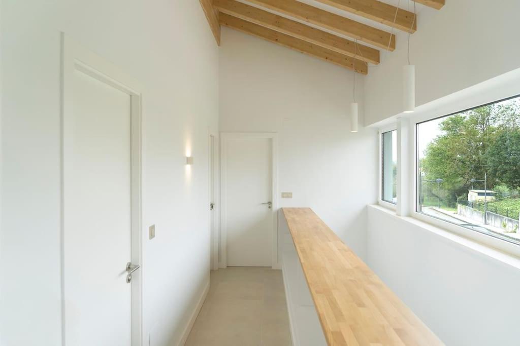 Four-Bedroom House photo 2