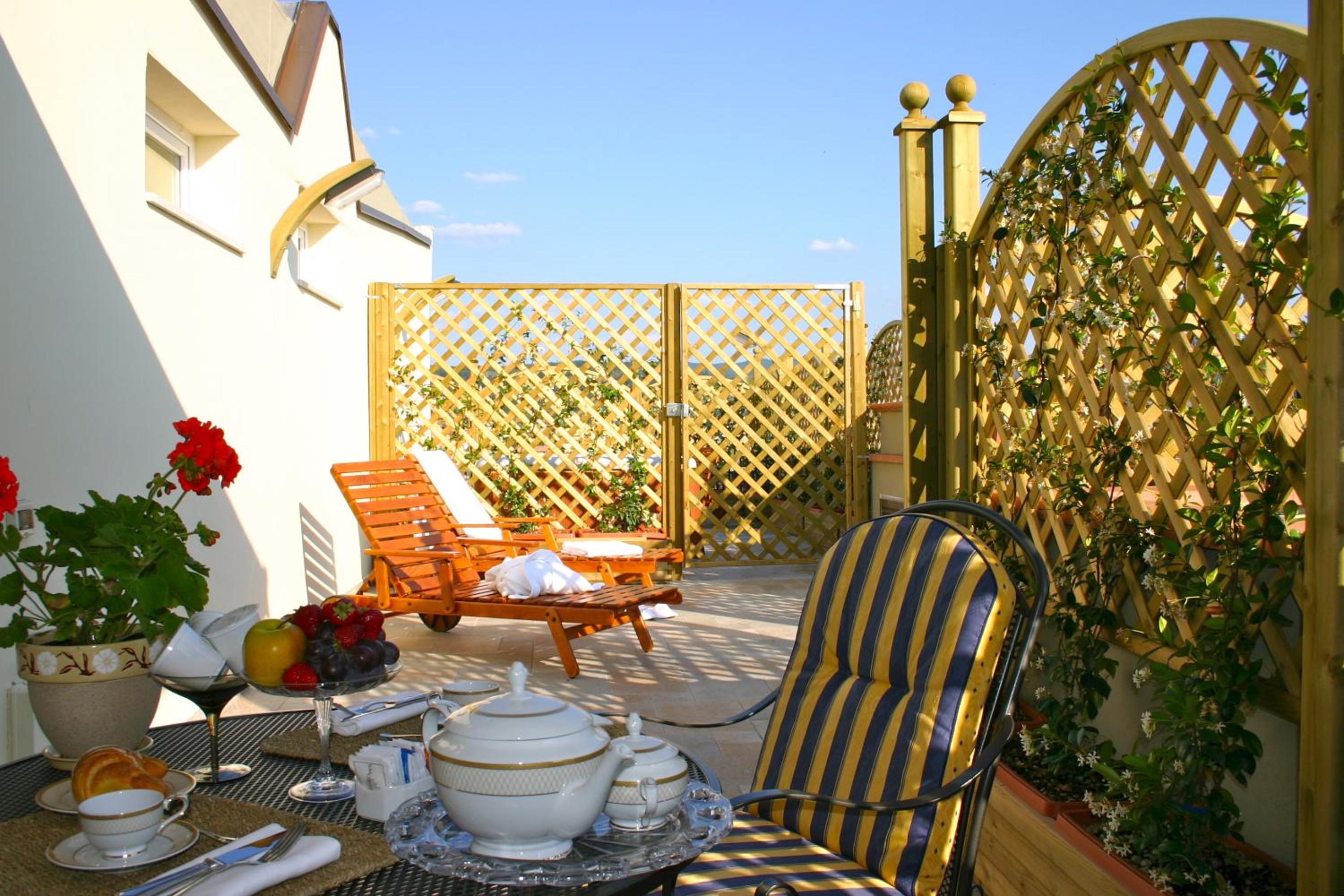 Vasari Suite (2 Adults) - Photo 5