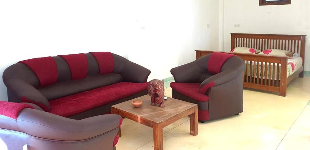Family Room with Side Sea View photo 2