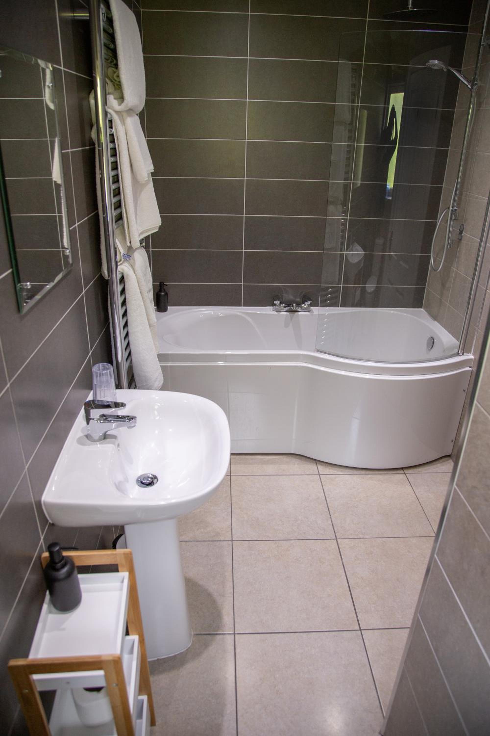 Double or Twin Room with Garden View photo 2