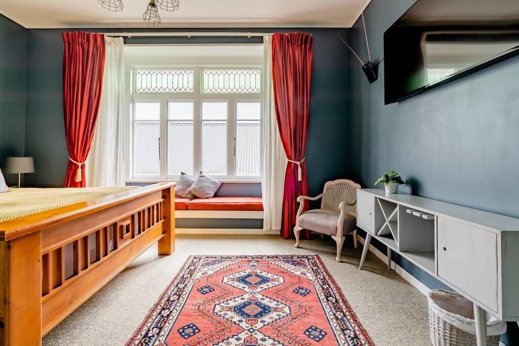 Superior King Room - Photo 10