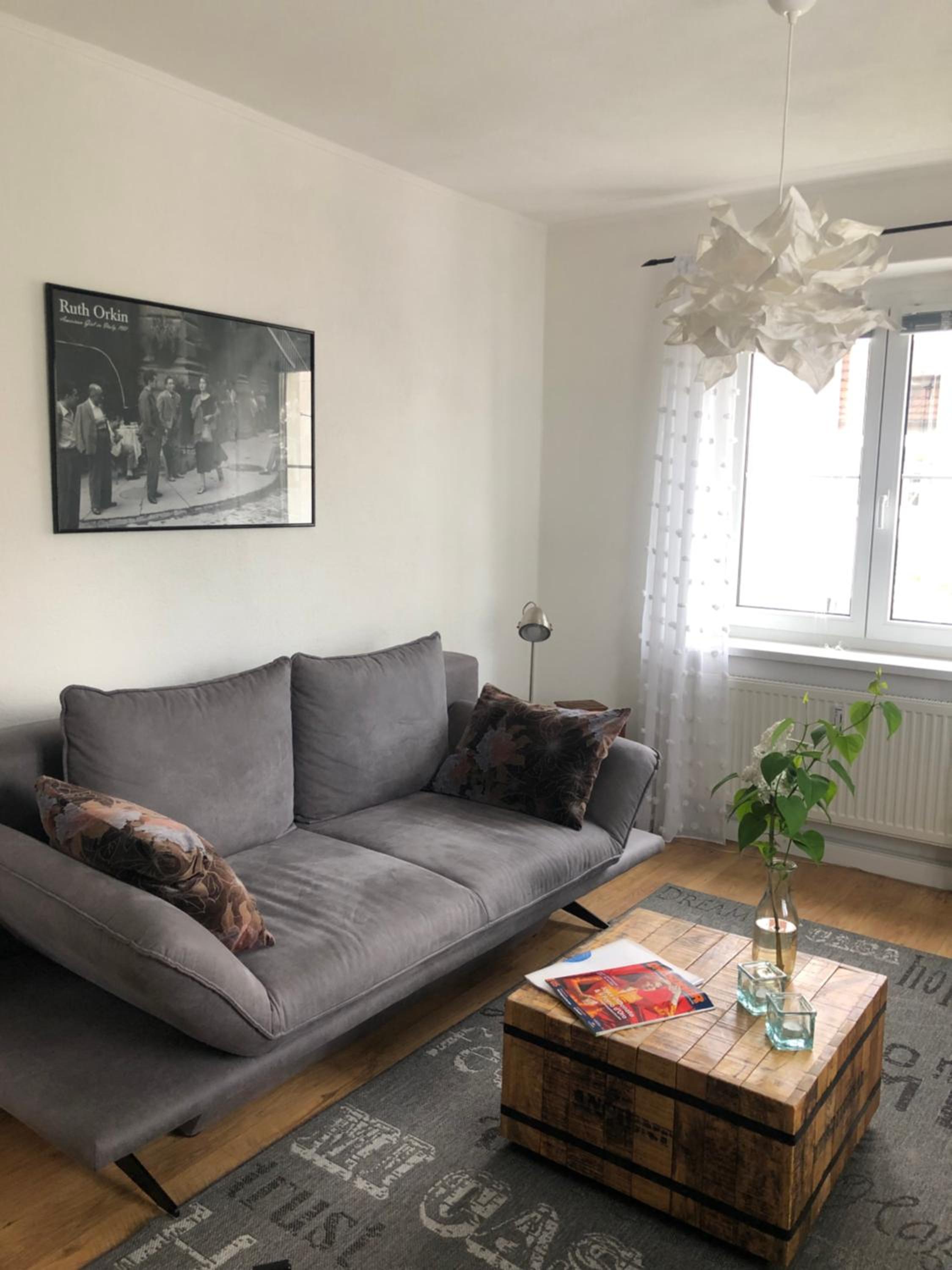 Apartment with Balcony photo 2