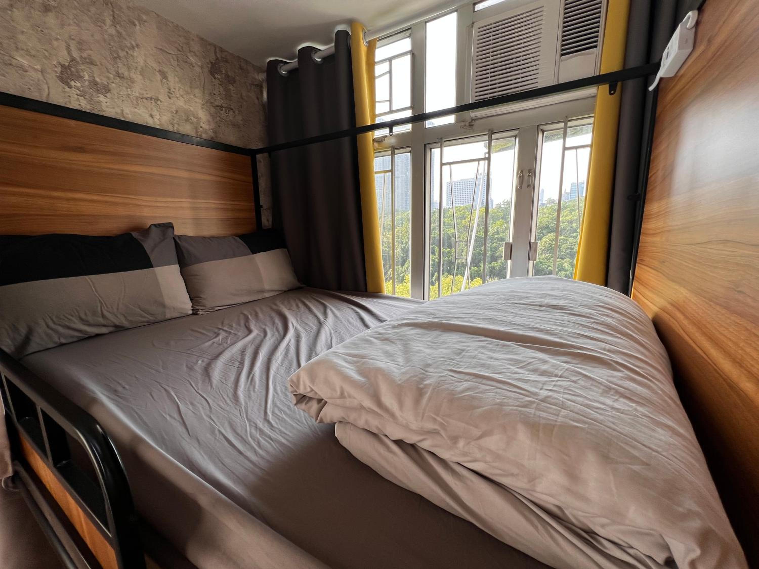 Economy Quadruple Room with Shared Bathroom