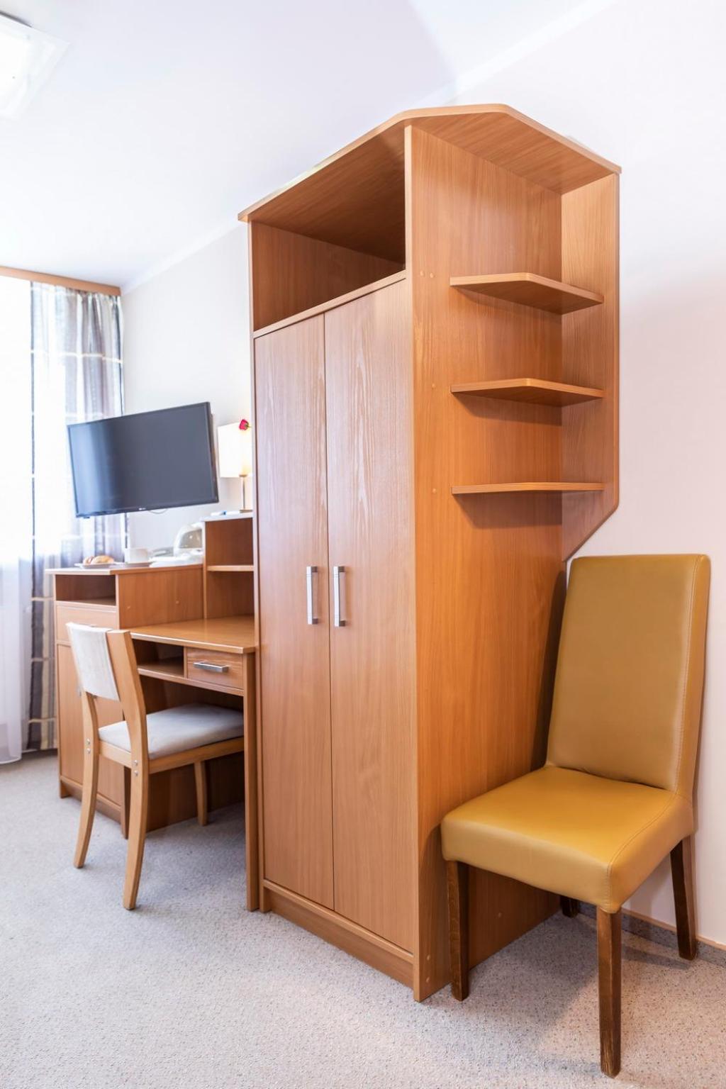 Single Room with Balcony photo 2
