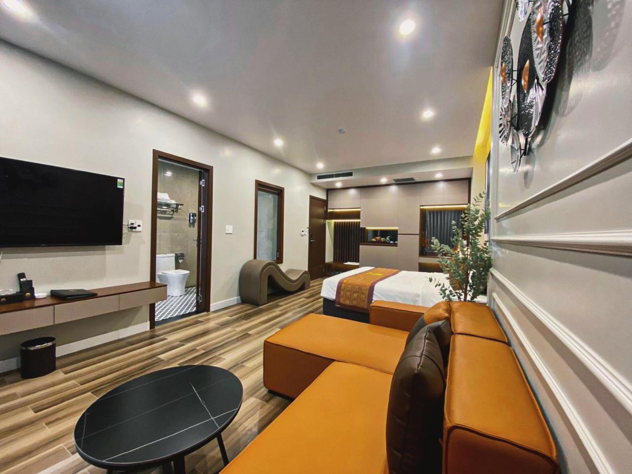 King Room with Balcony
