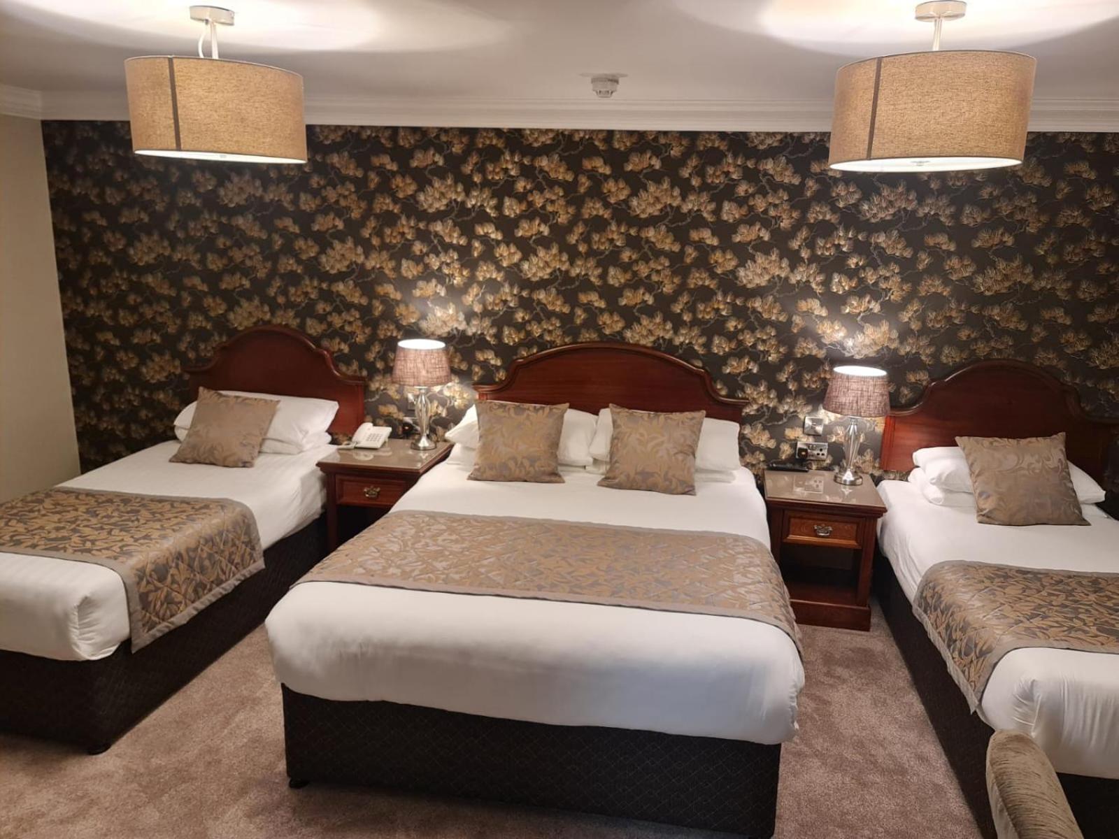Triple Room - Room Only - Photo 2
