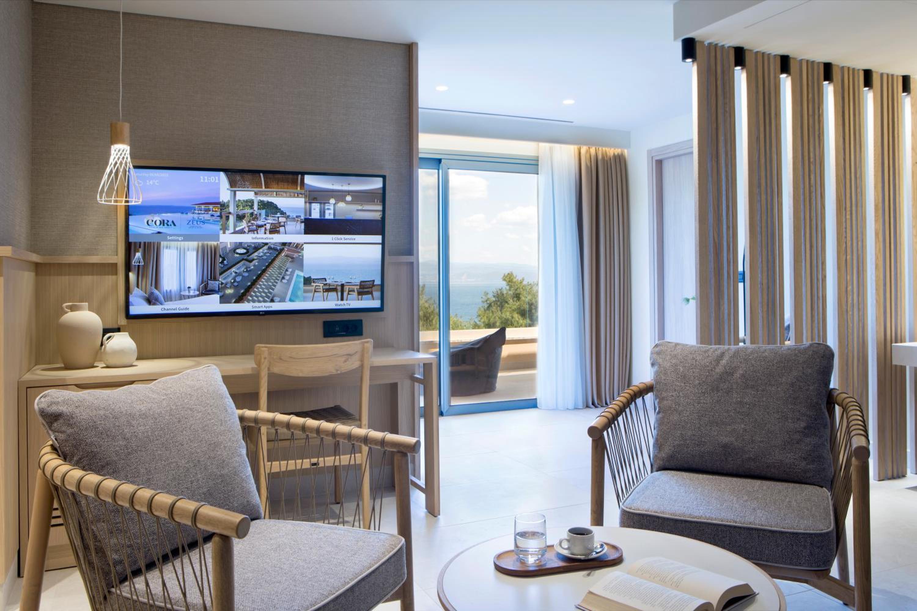 Panoramic Suite 2 Bedroom Sea View Private Pool