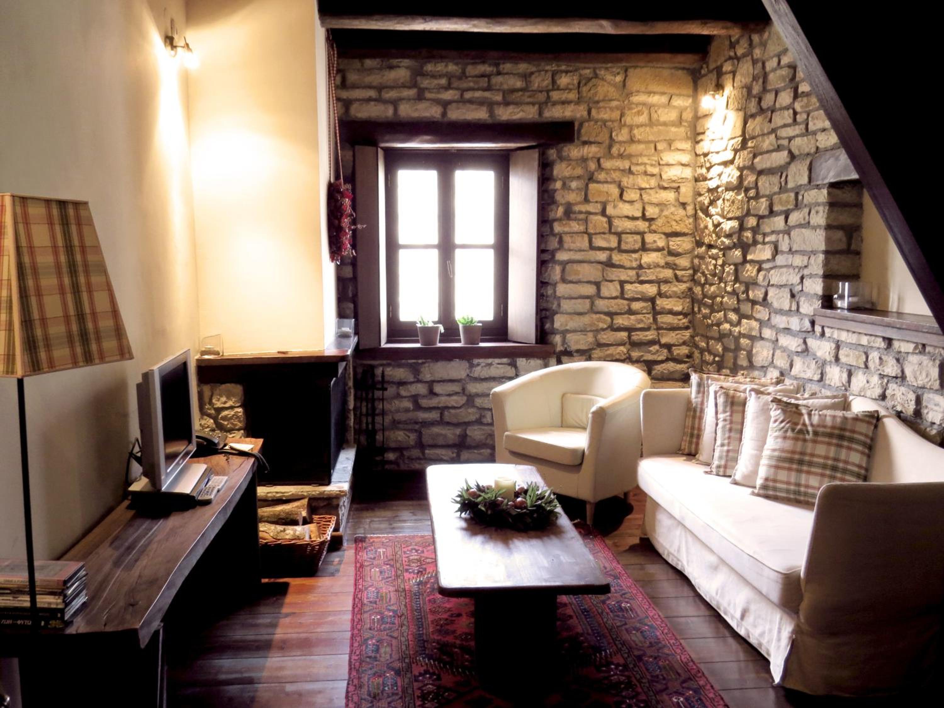 Quadruple Room - Photo 10
