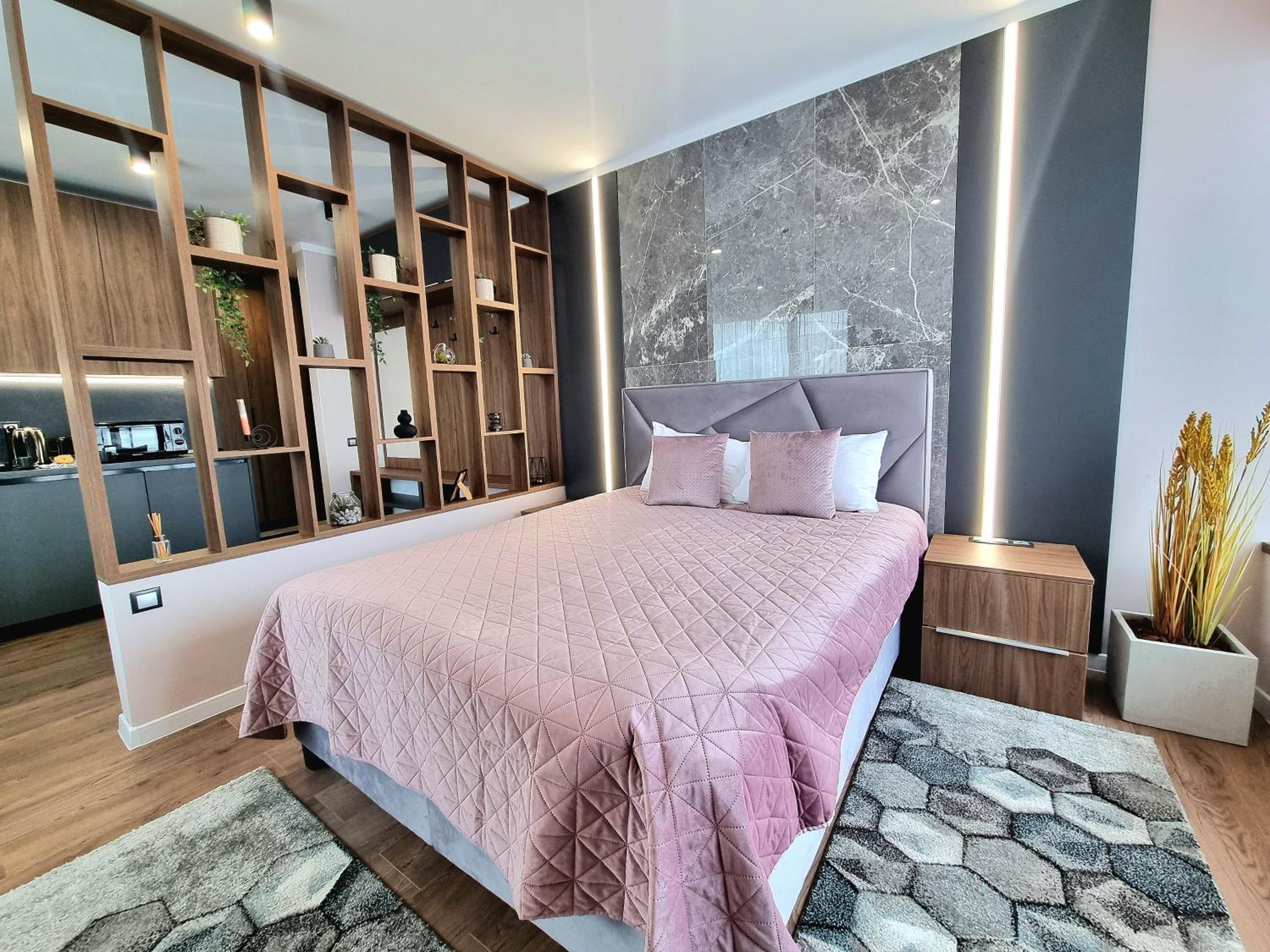Deluxe Apartment - Photo 4
