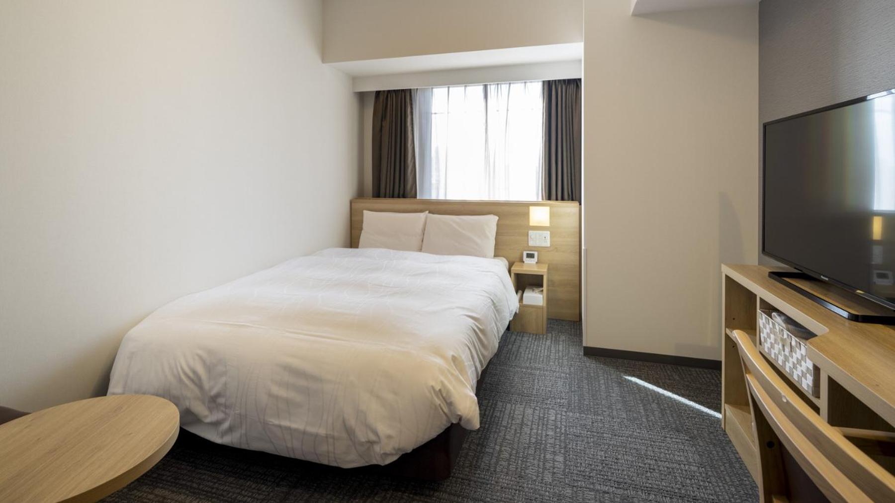 Standard Double Room - Eco Plan (No Daily Cleaning) - Photo 1