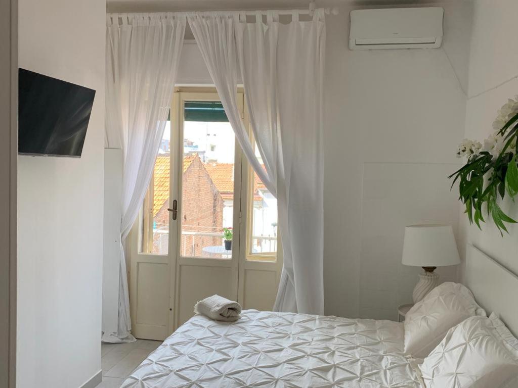 Double Room with Private Bathroom - Photo 5