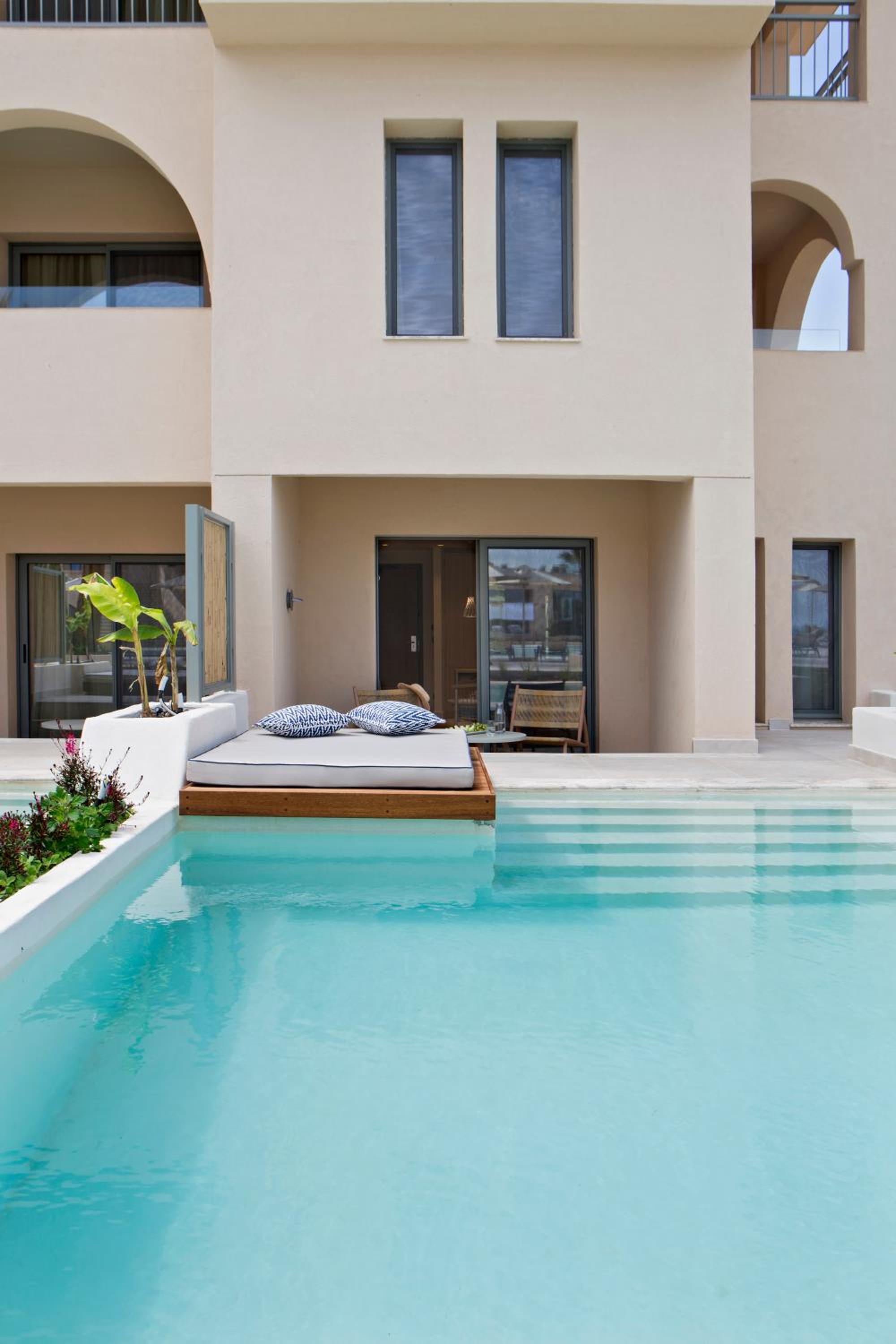 One bedroom suite Sea View Private Pool - Photo 13