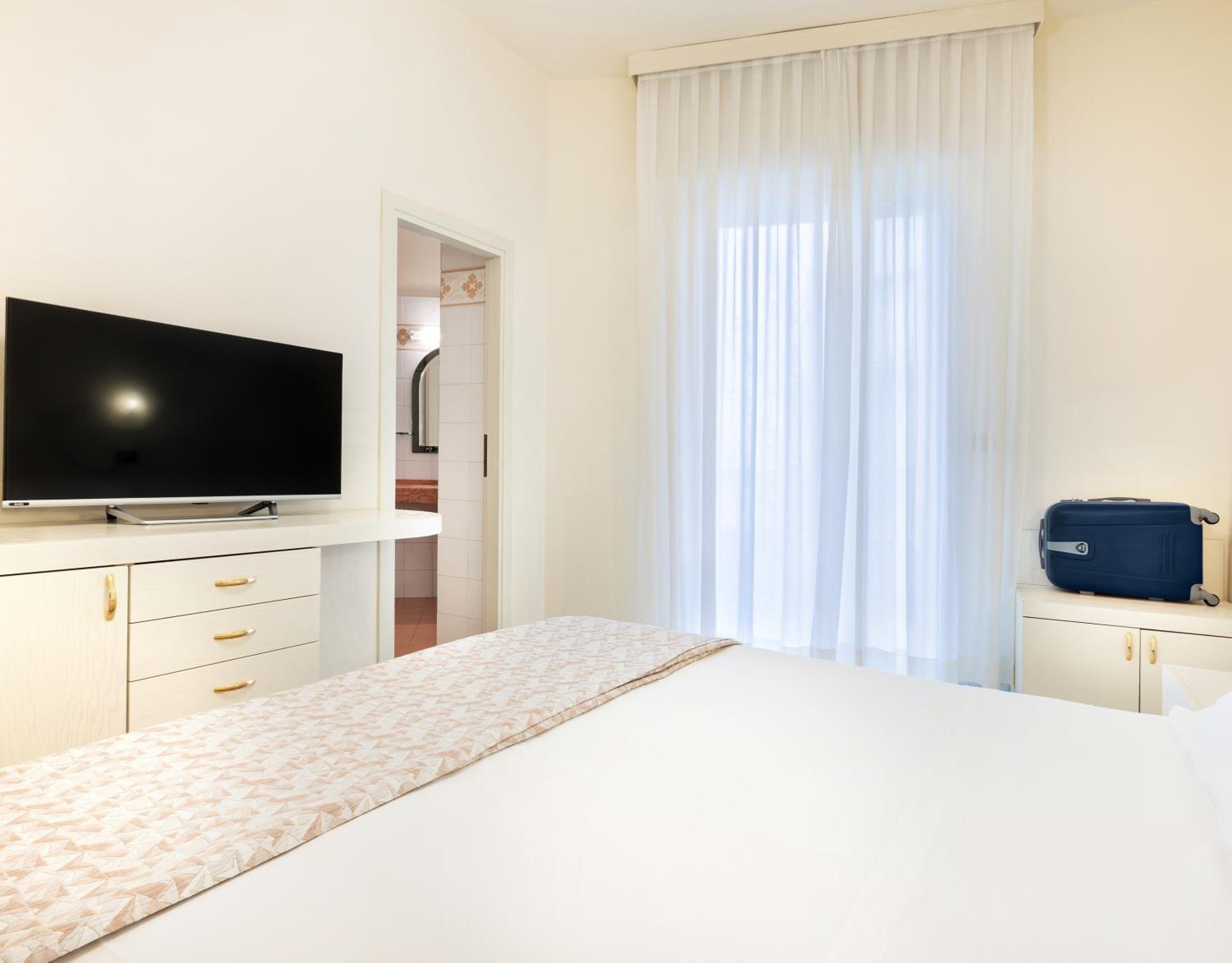 Double Room with Sea View photo 2