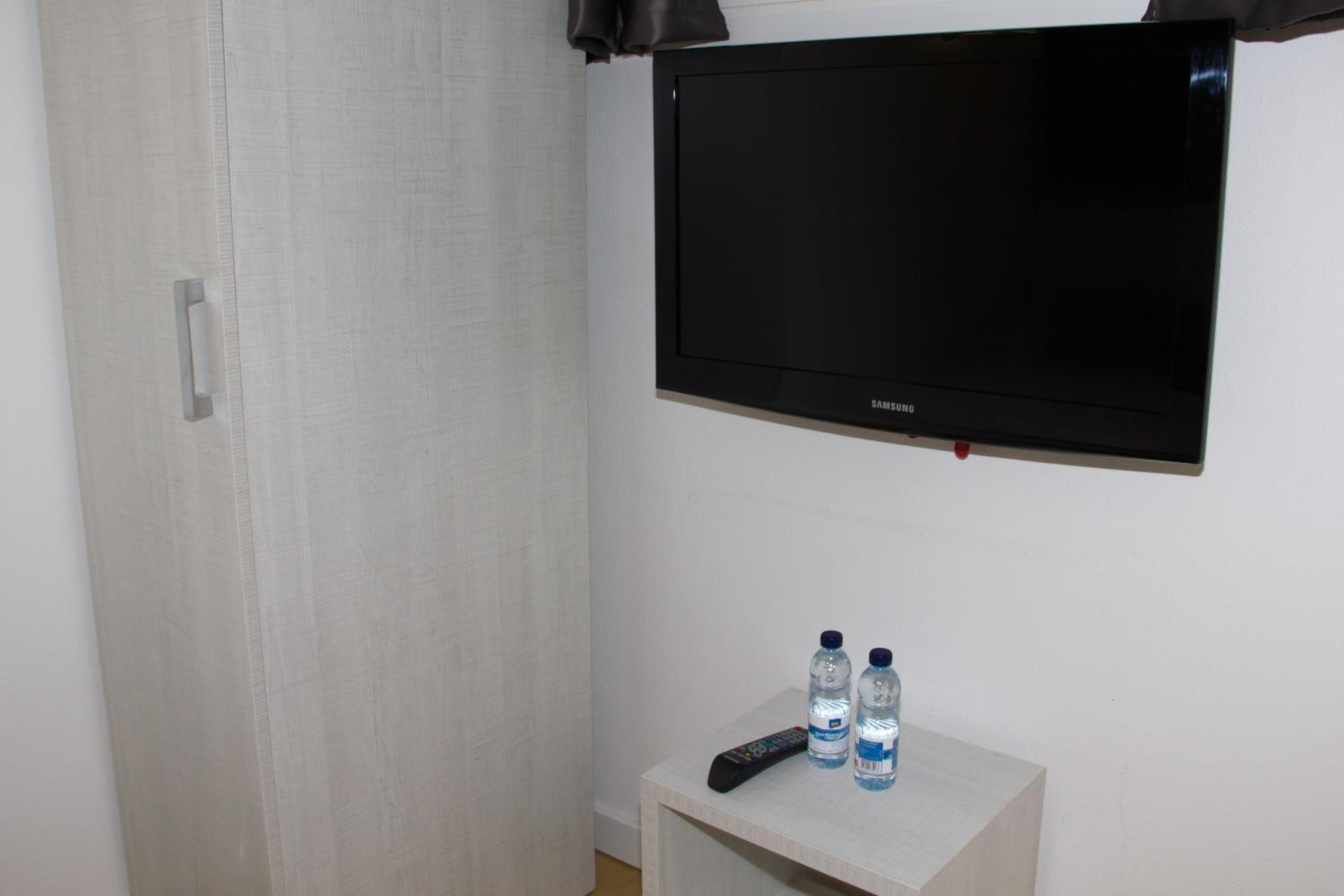 Habitación Doble Económica sin Ventana