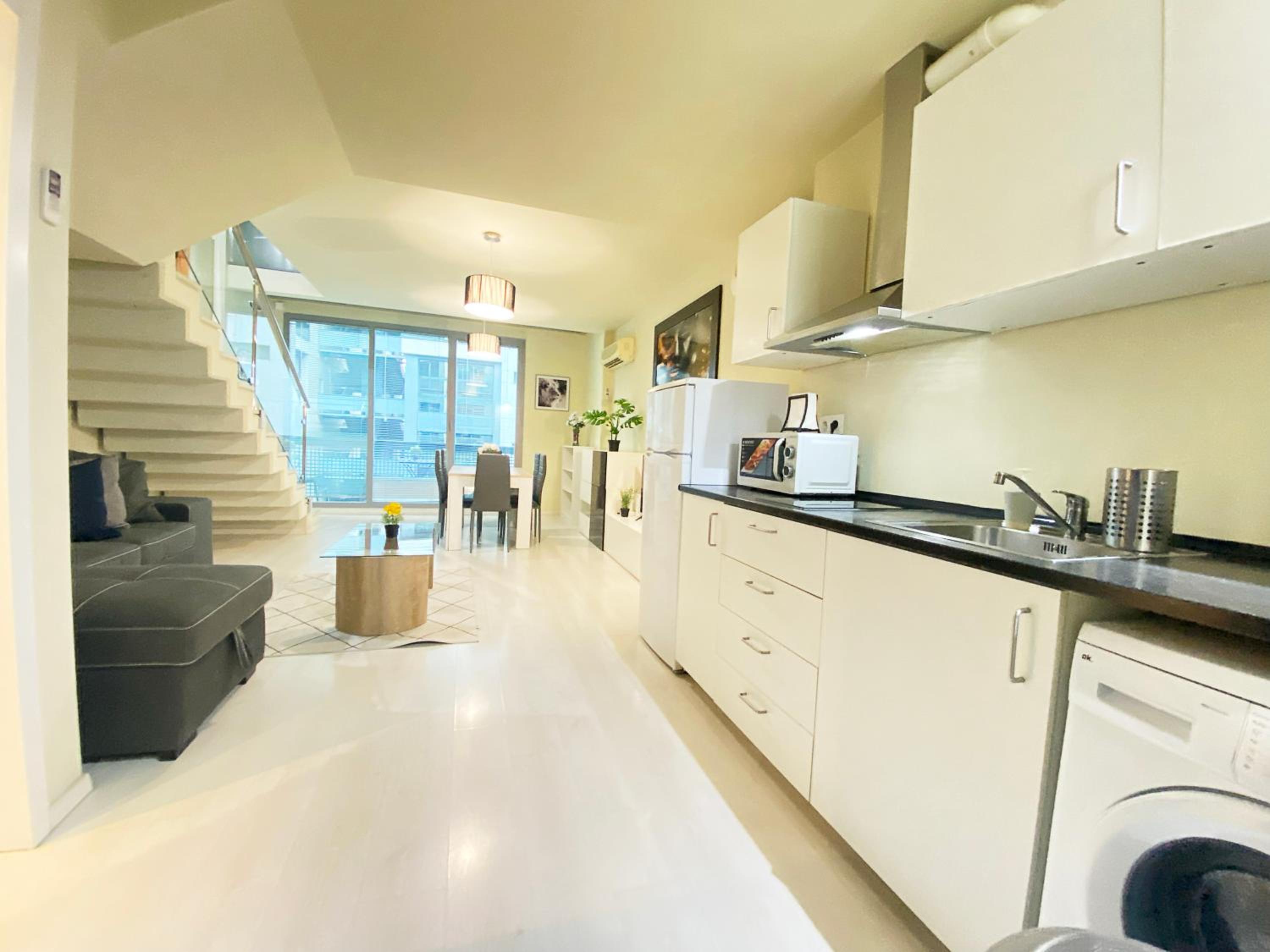 Duplex three bedroom with balcony photo 3